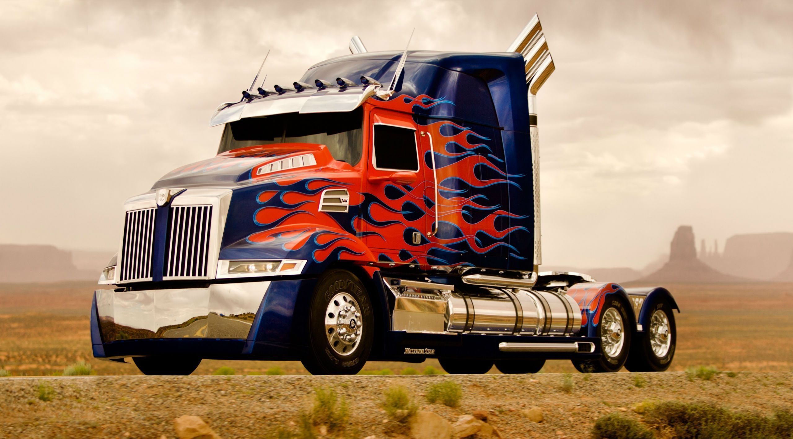 Optimus Prime Truck