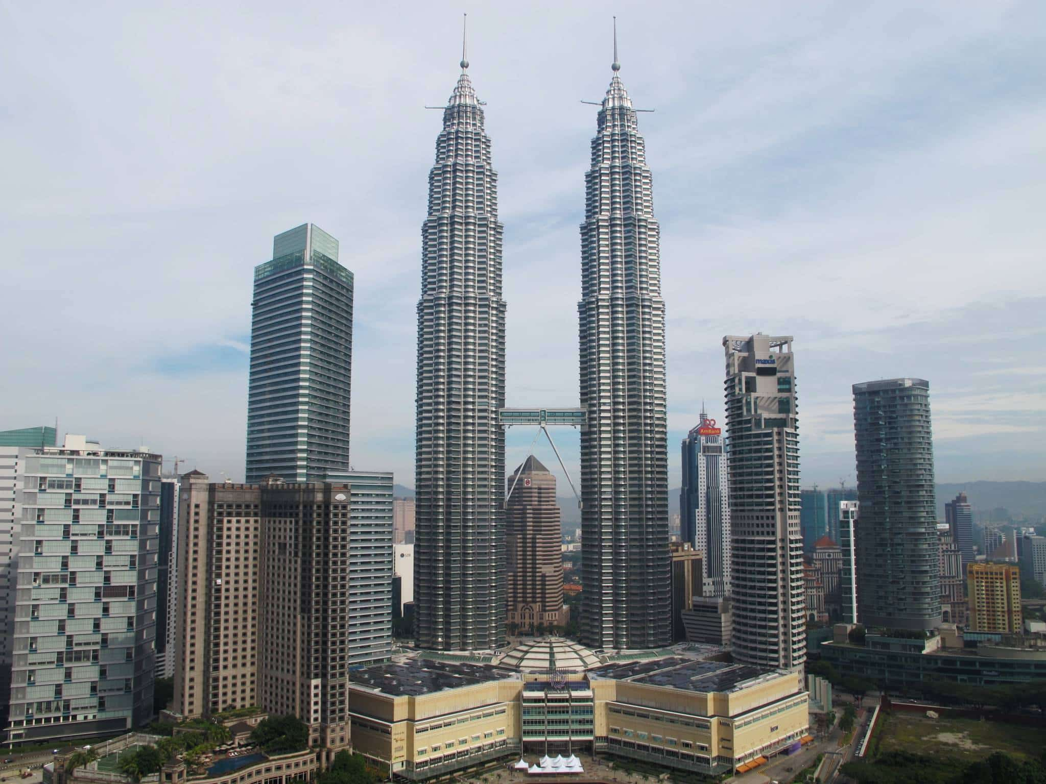 2048x1536 Petronas Twin Towers Time to Witness Some Architectural Beauties | Found The World