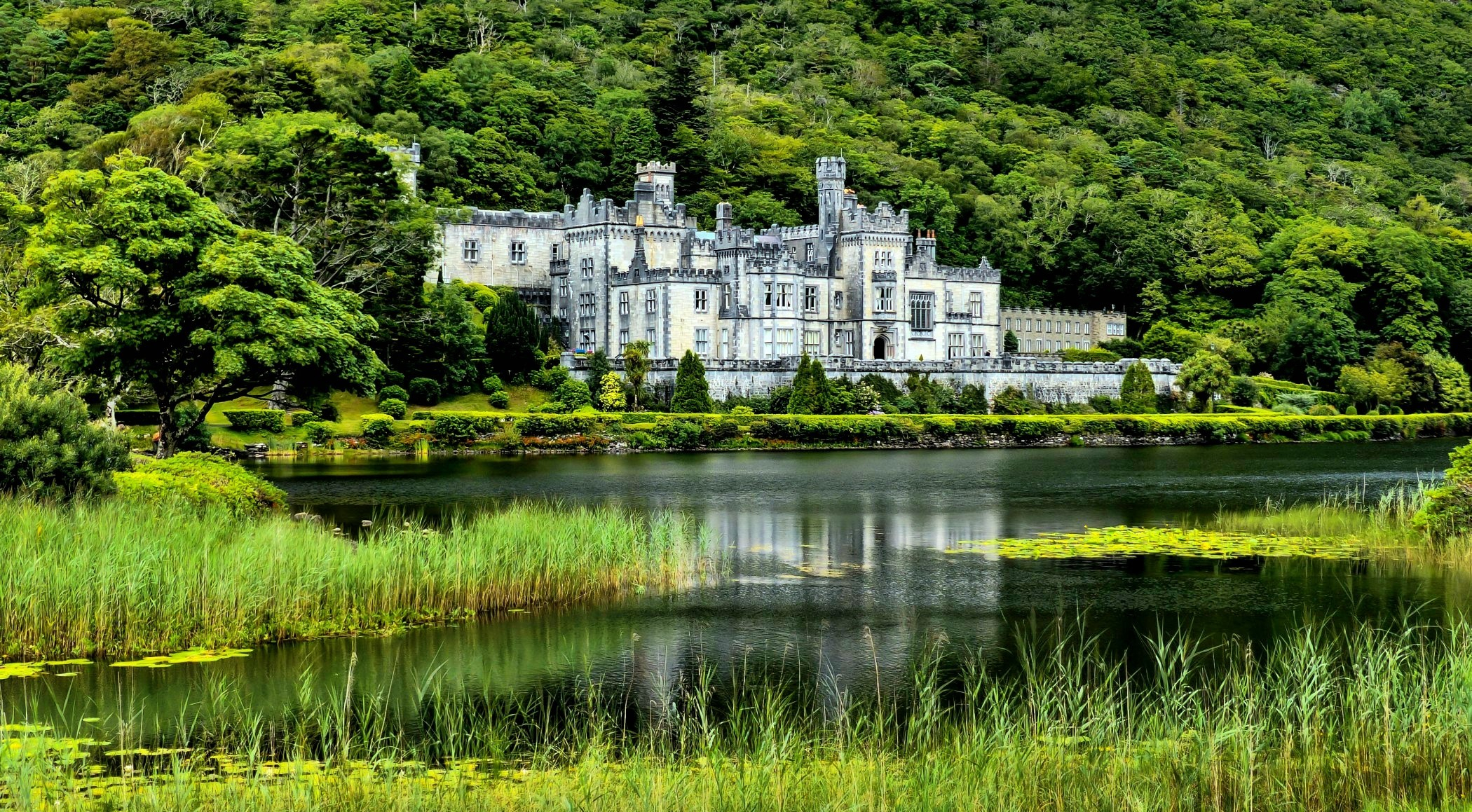 2100x1159 10+ Kylemore Abbey HD Wallpapers and Backgrounds