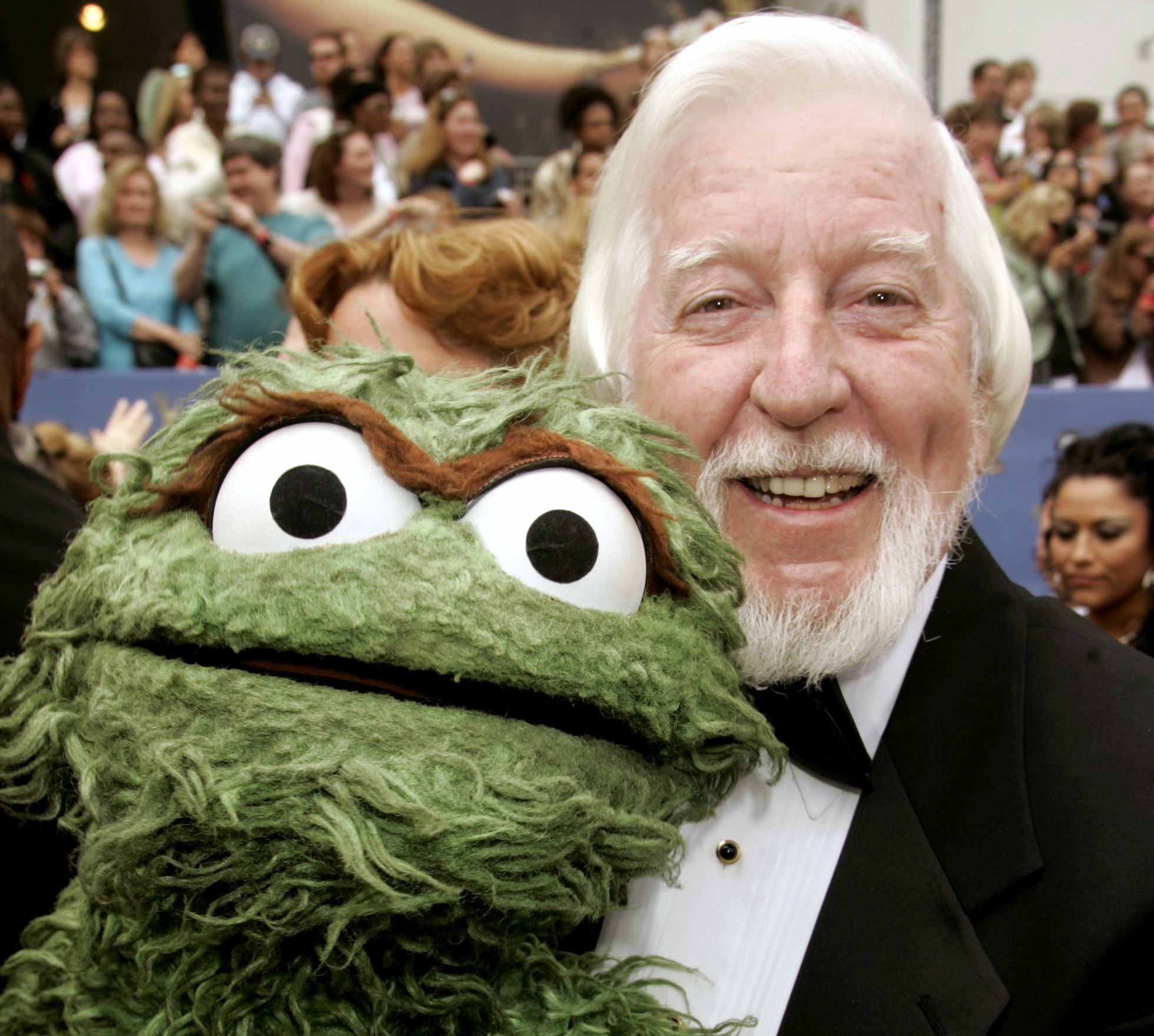 1960x1761 The Enduring Appeal of Oscar the Grouch The New York Times