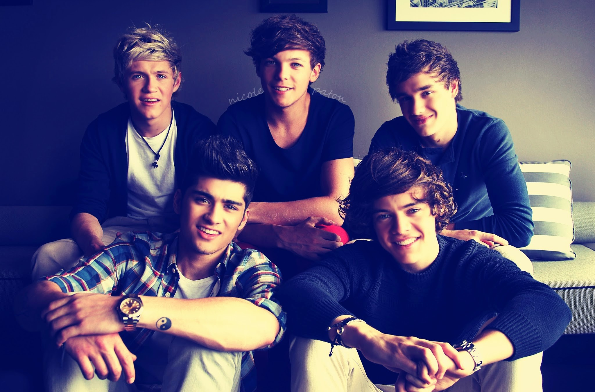 2048x1350 One Direction Wallpapers