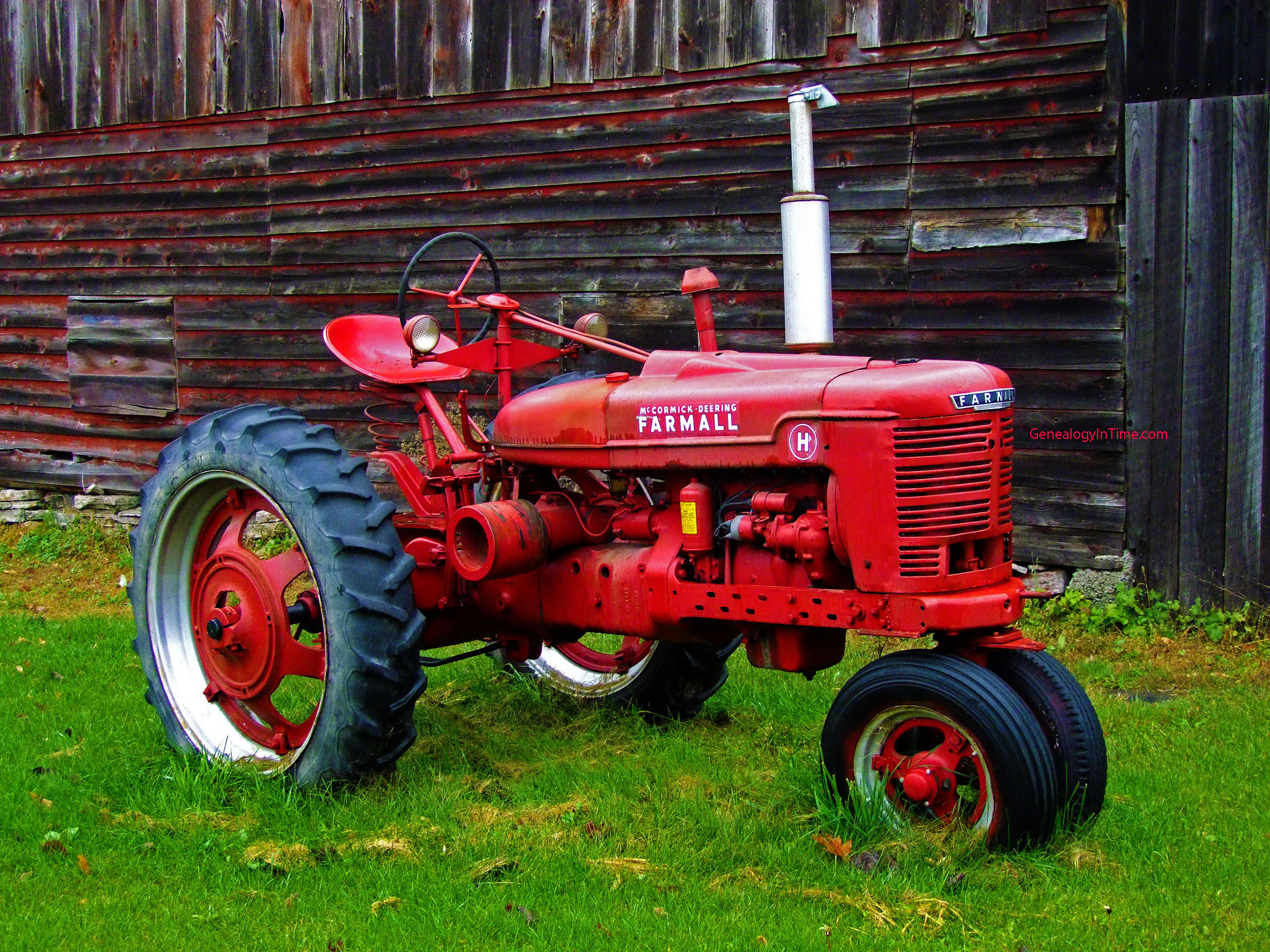 2048x1536 Farmall Tractor HD Wallpapers and Backgrounds