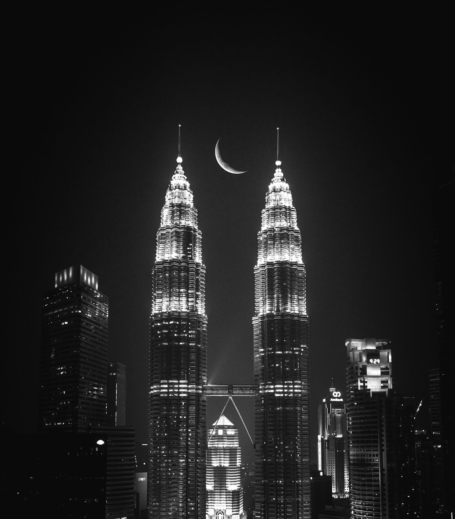 1797x2048 Kuala Lumpur Petronas Towers at Night | Free hd wallpapers, Urban photography, Wallpaper