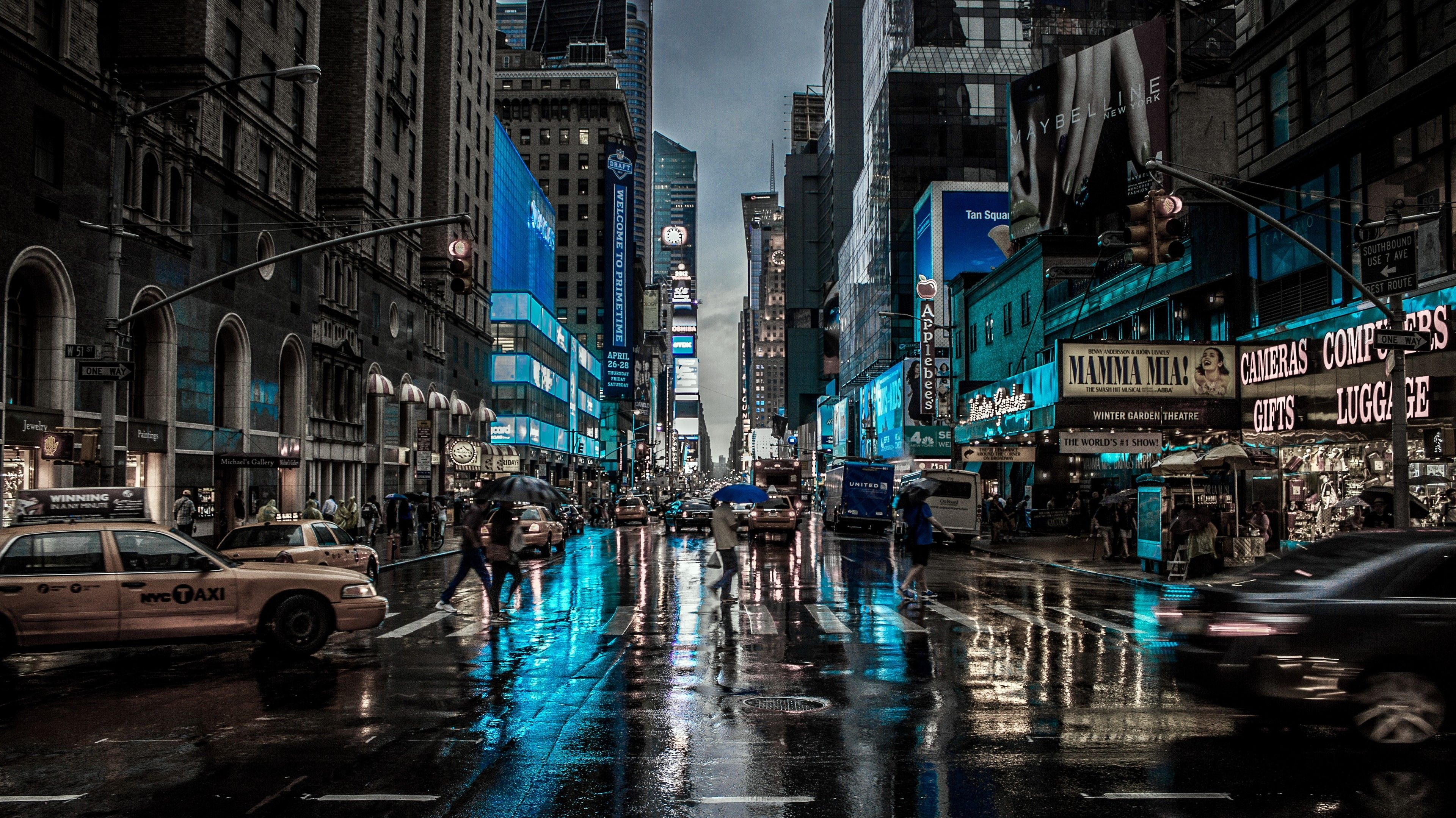 3840x2160 New York City Street Reflection Motion Blur Dark 4k world wallpapers, street wallpapers, reflection wallpaper&acirc;&#128;&brvbar; | City wallpaper, New york wallpaper, Urban landscape