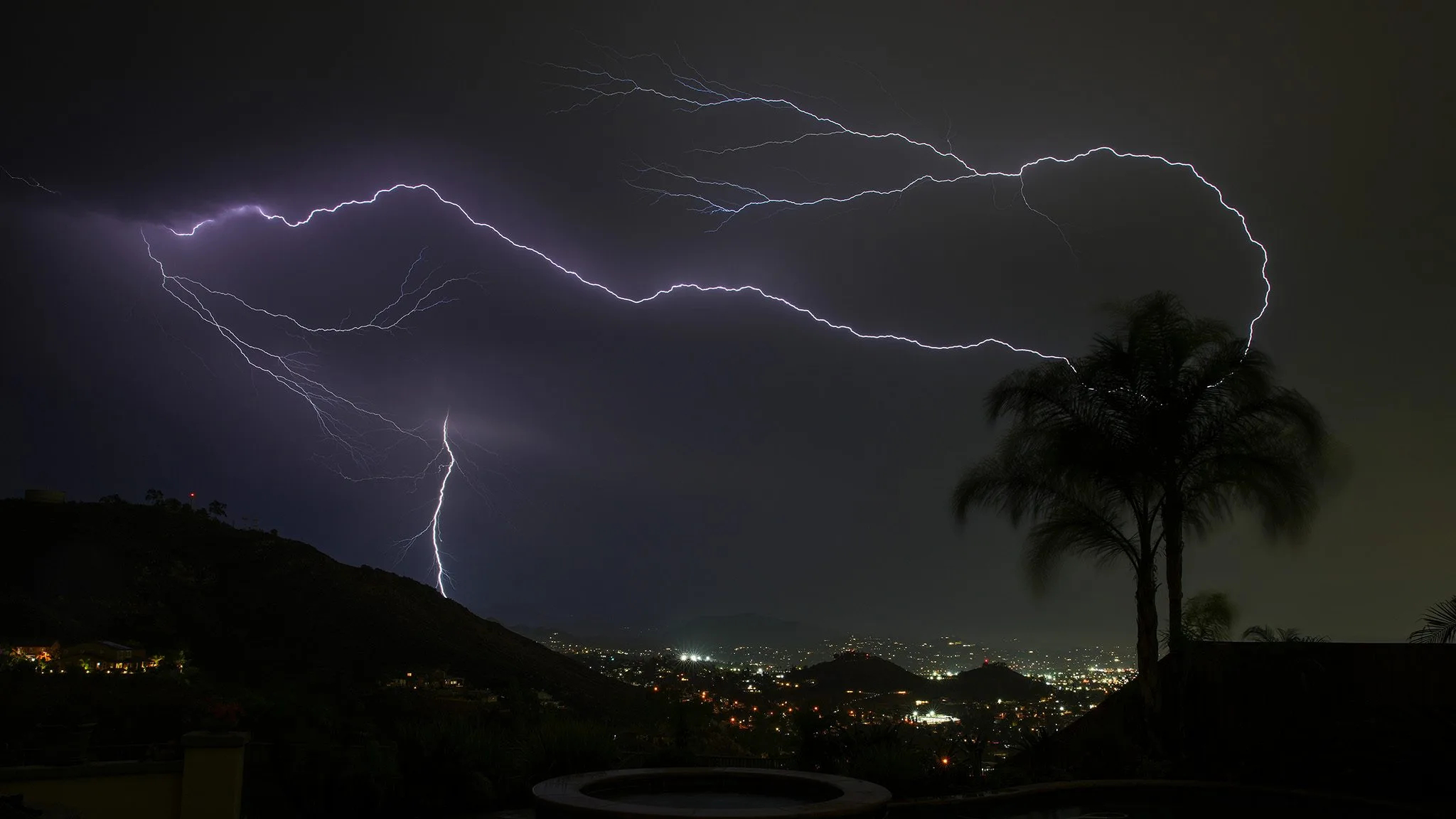 2048x1152 San Diego weather: These were your best photos from Monday's thunderstorm in San Dieg