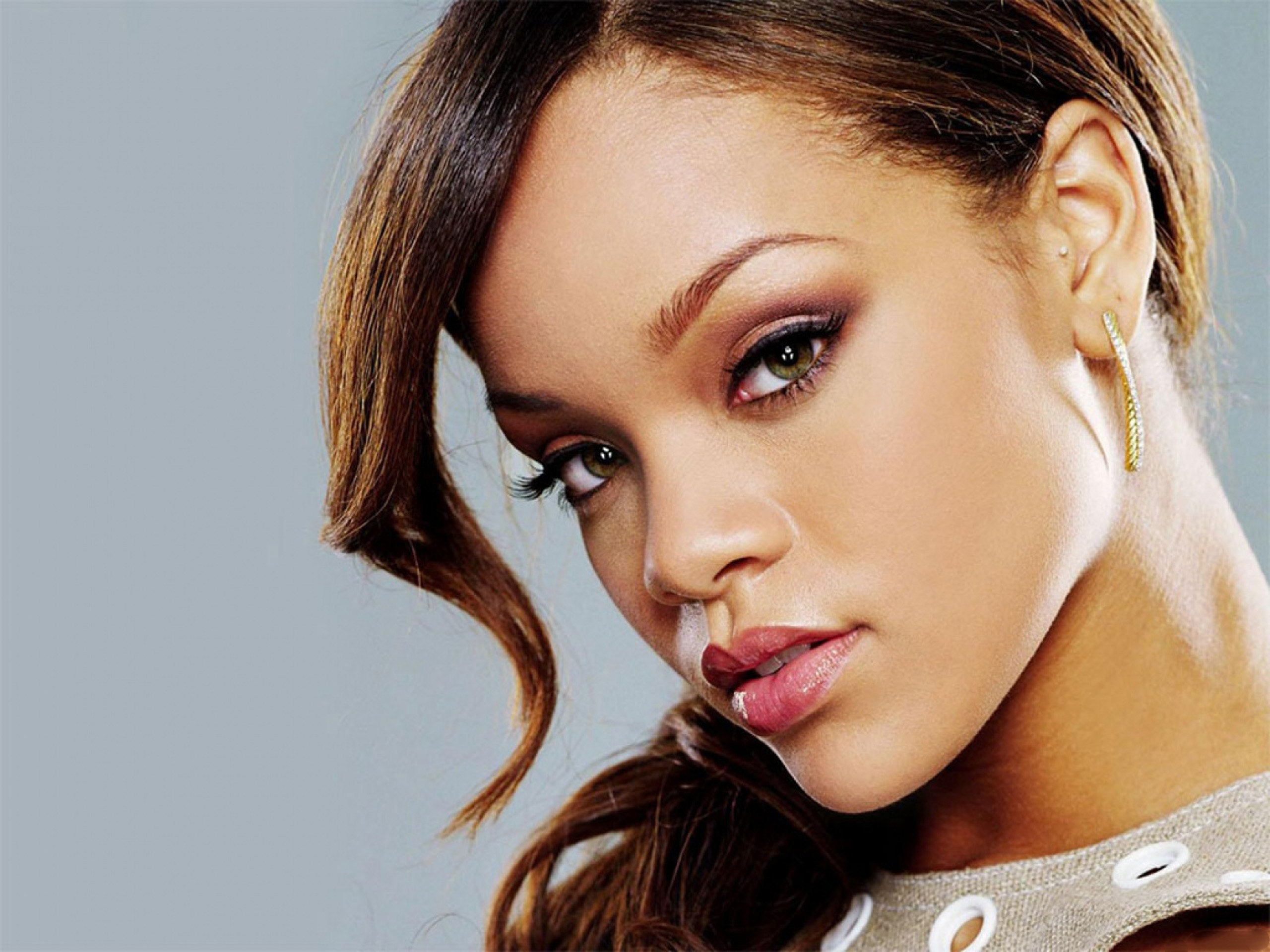 2560x1920 160+ Rihanna HD Wallpapers and Backgrounds