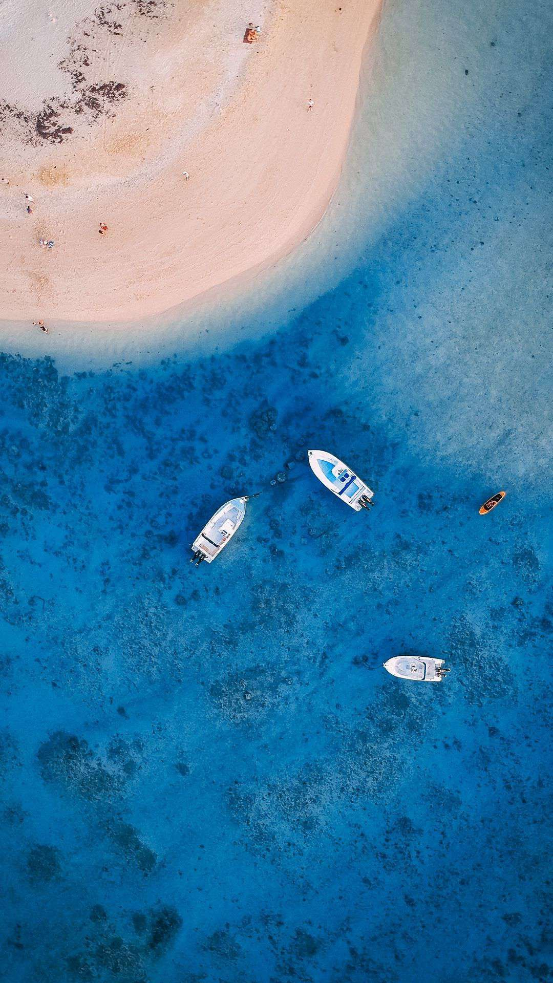 1080x1920 Beach People Boats Aerial View iPhone Wallpaper | Boat wallpaper, Beach wallpaper iphone, Beach wallpaper
