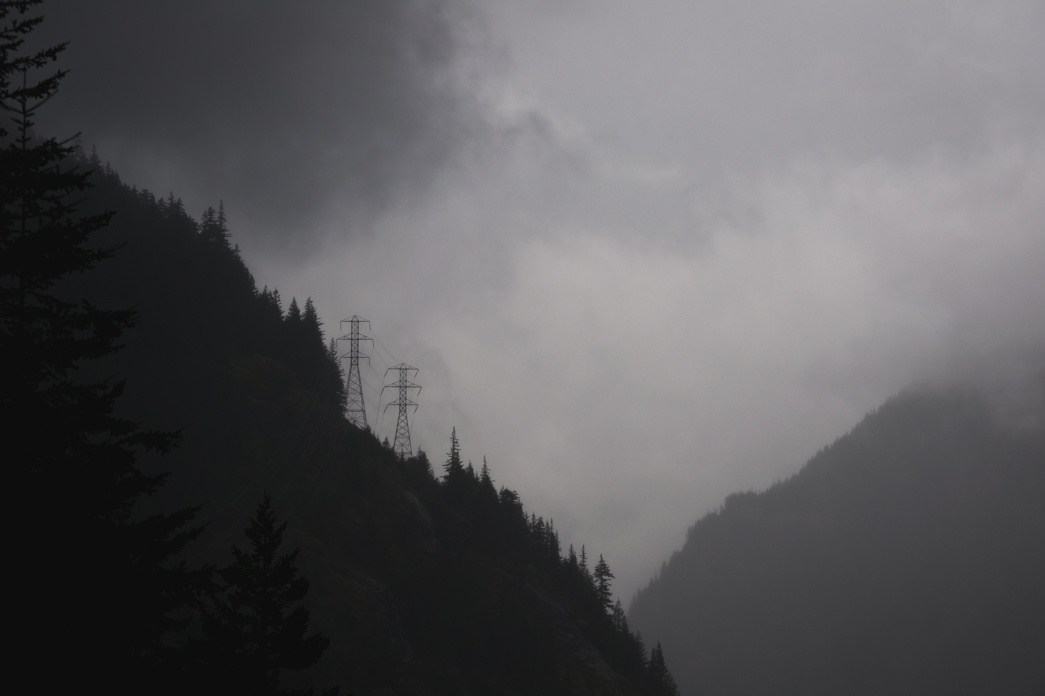 2048x1365 Wallpaper : tower, Misty, contrast, washington, moody, power, cloudy, foggy, powerlines, mysterious, pacificnorthwest, pnw, northcascades, subtle, northcascadesnationalpark, 55200mmf456, d3100 957026 HD Wallpapers