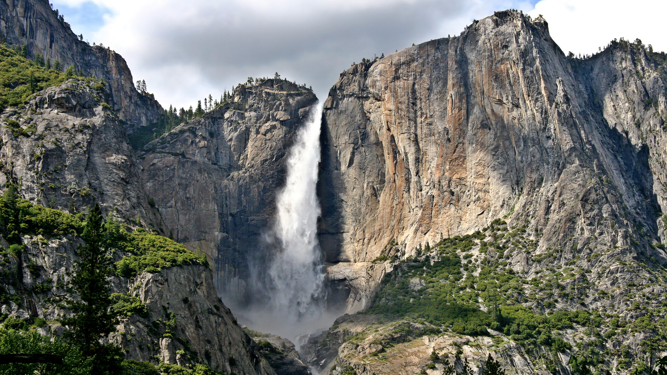 2560x1440 Free Yosemite Wallpaper Upper Yosemite Falls