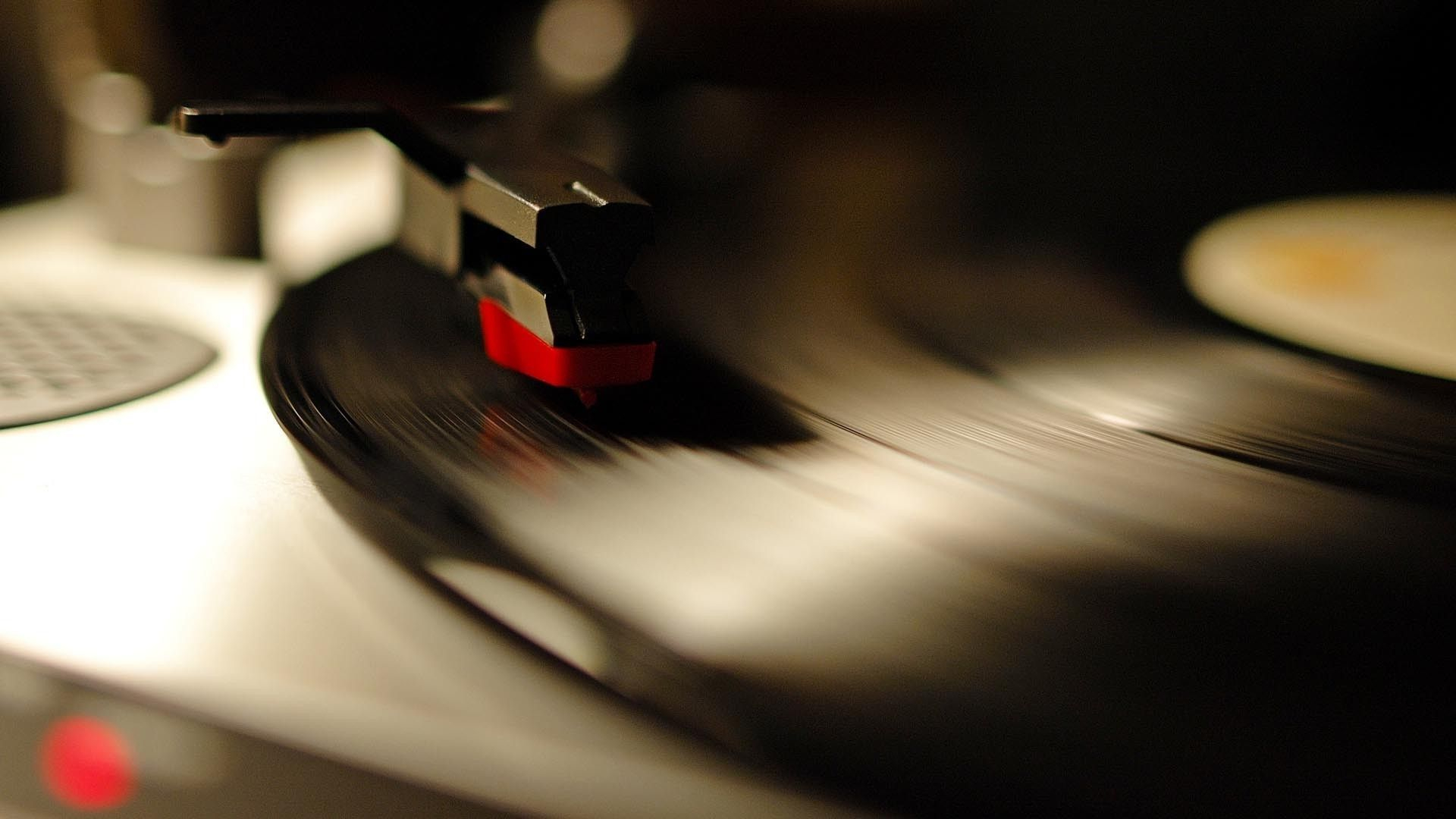 1920x1080 Record Player Wallpapers
