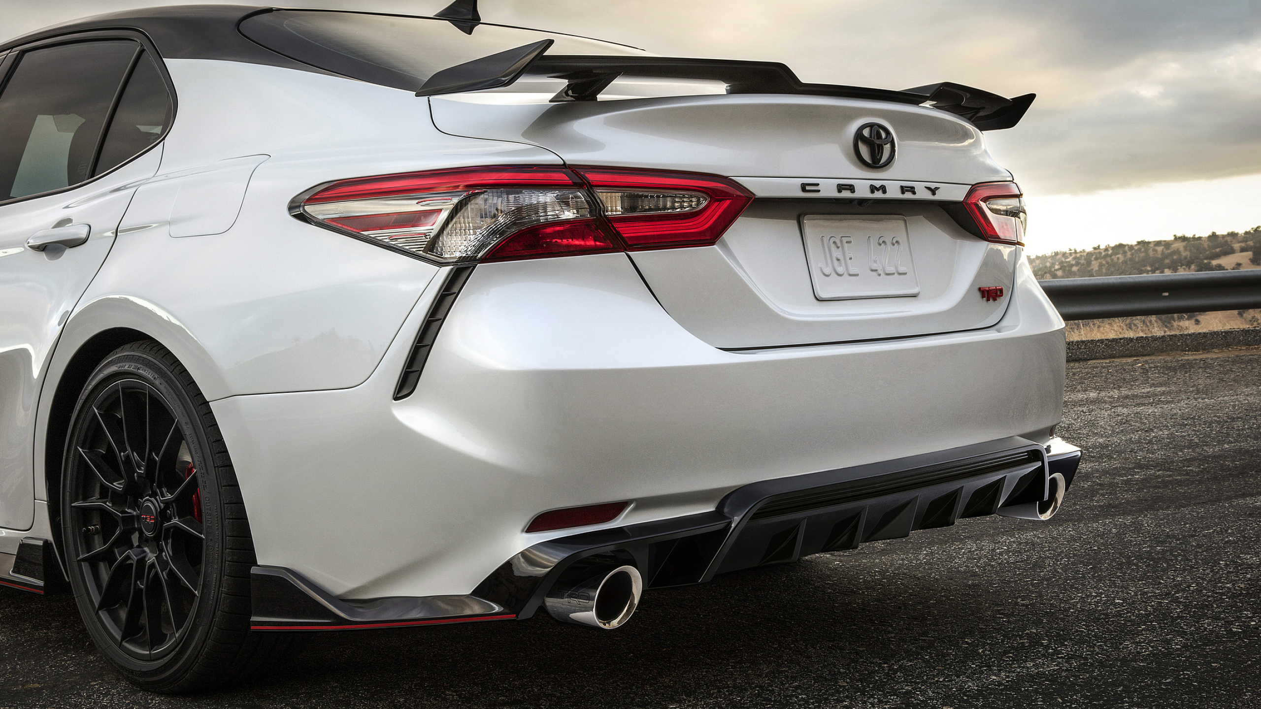 2560x1440 38+] Toyota Camry TRD Wallpapers