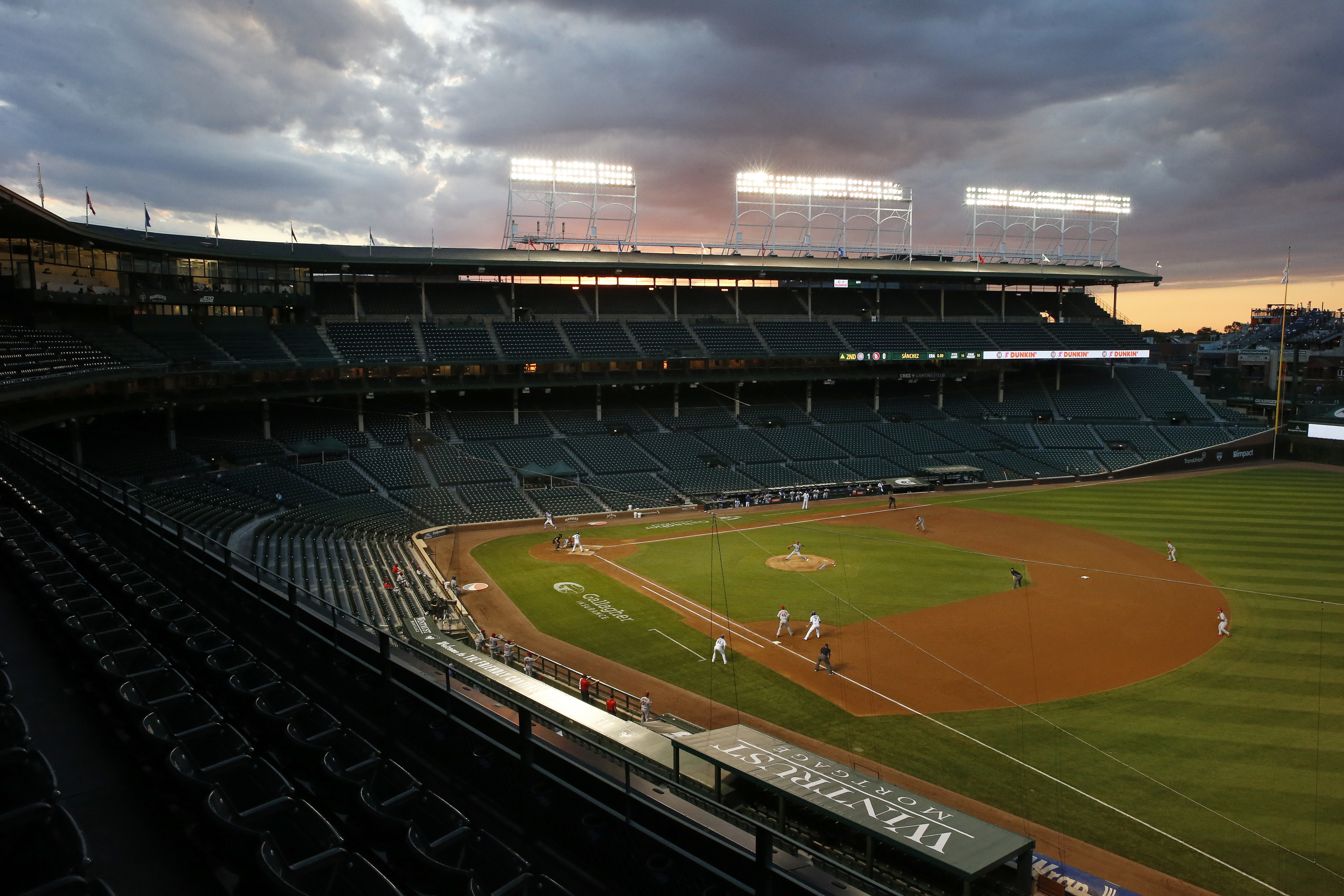 3200x2133 Cubs News: The 'Voice of Wrigley Field' is moving on after 10 years