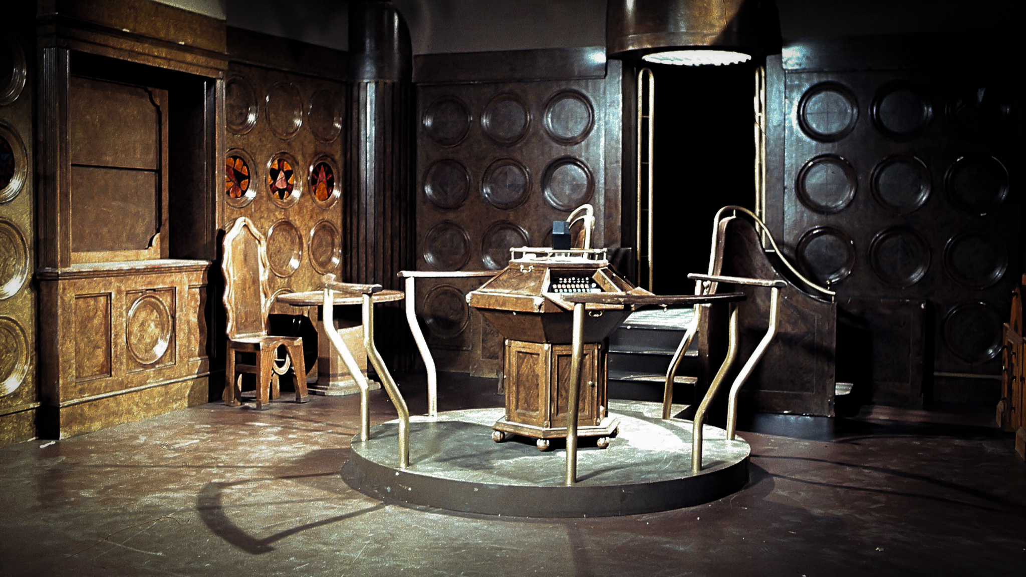 2048x1152 TARDIS Interior Wallpapers Album on Imgur