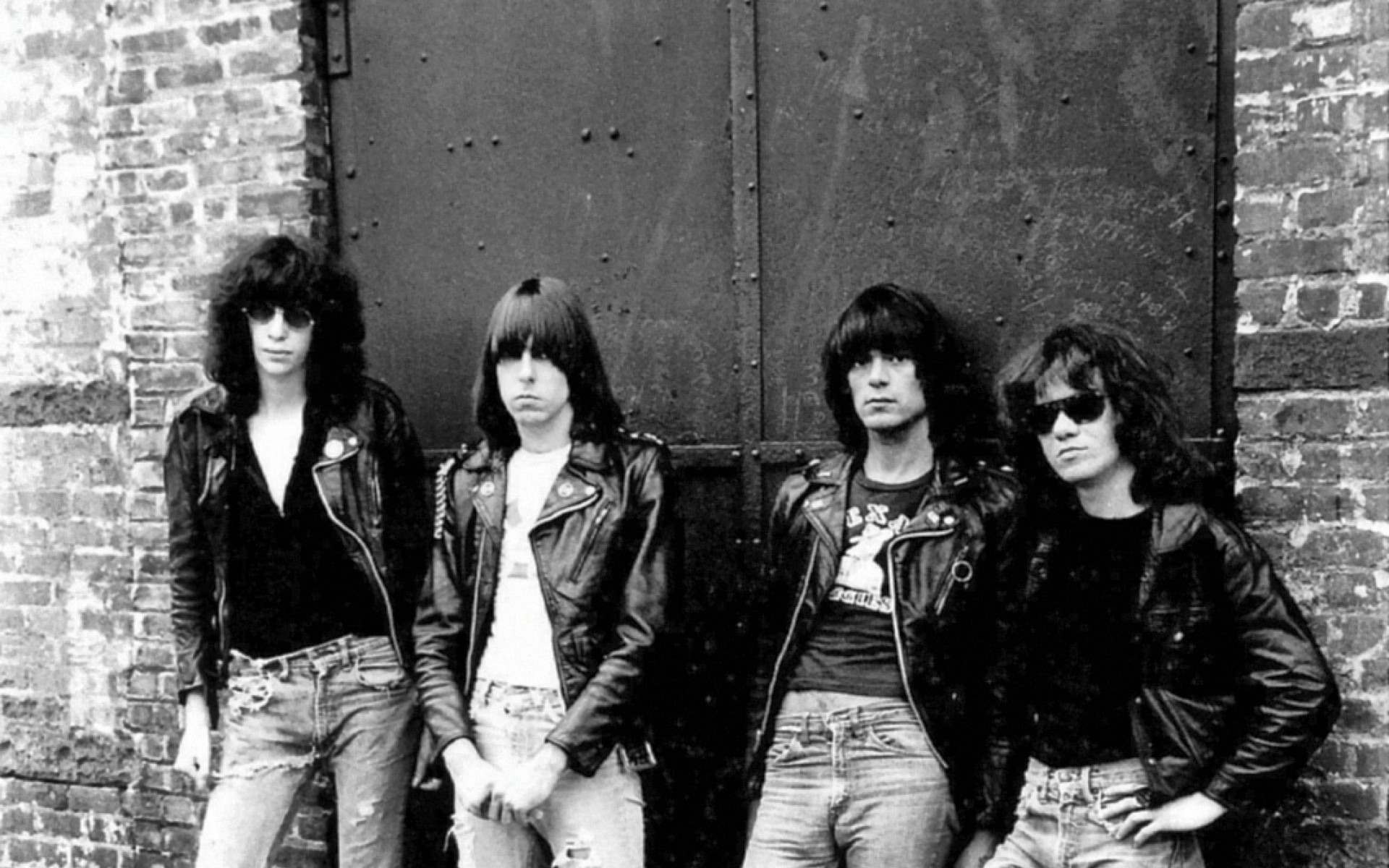 1920x1200 the-ramones-music-punk-348490-background-wallpapers AG Comunicaci&Atilde;&sup3;
