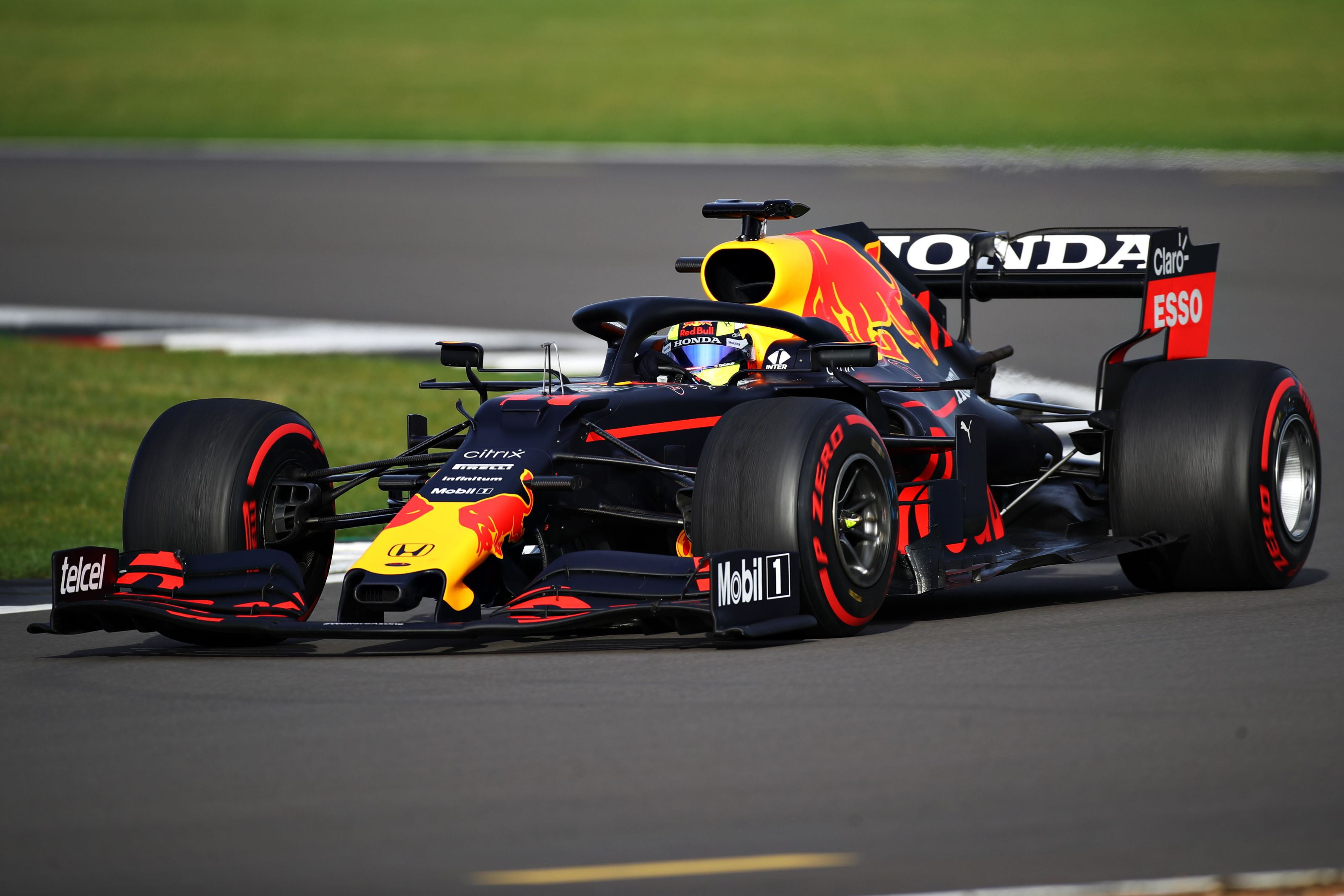 3200x2133 Red Bull Racing F1 Wallpapers