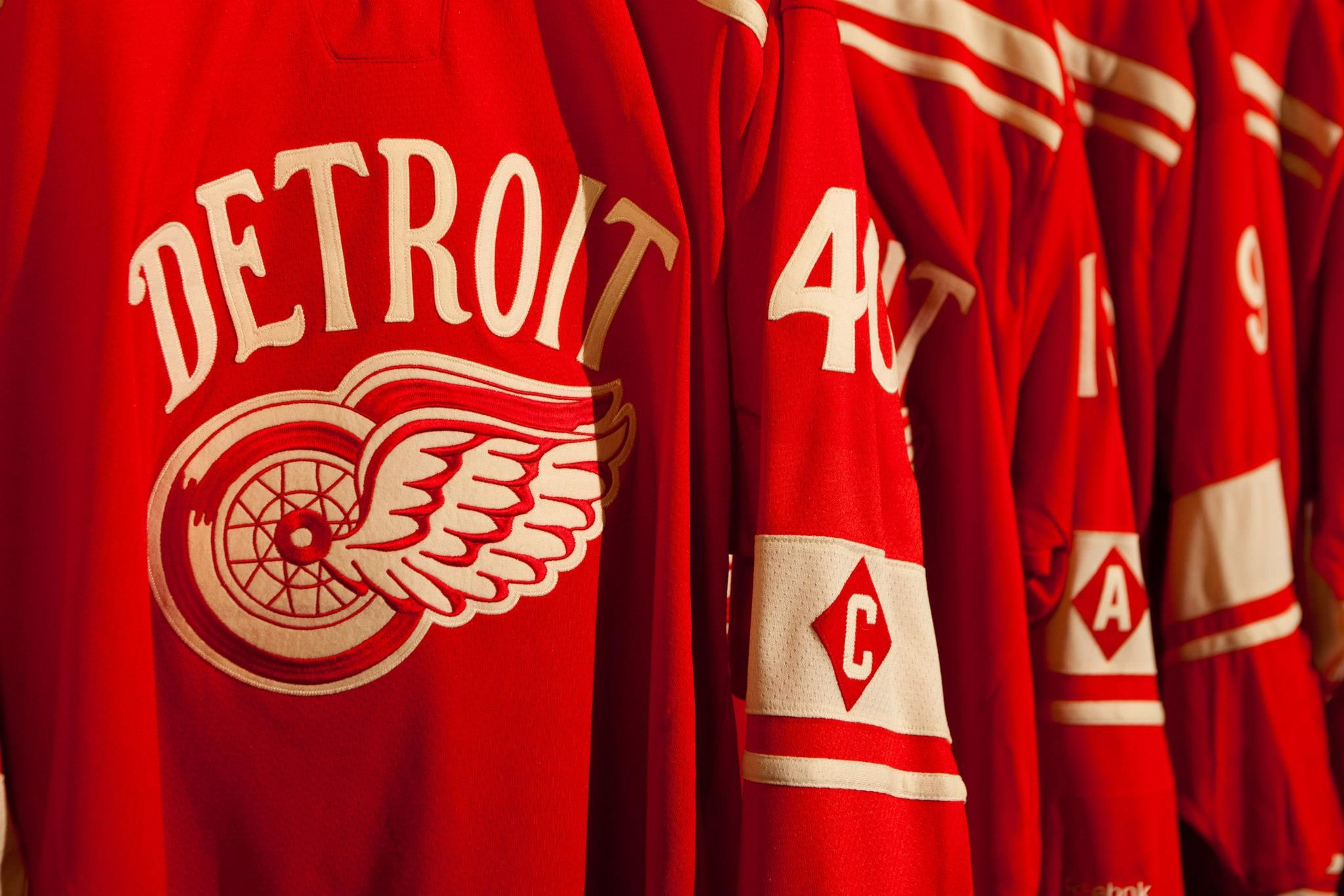 2048x1366 2014 Winter Classic Red Wings jerseys They are already on sale?? Amazeballs!! | Detroit red wings, Red wings, Red wings hockey