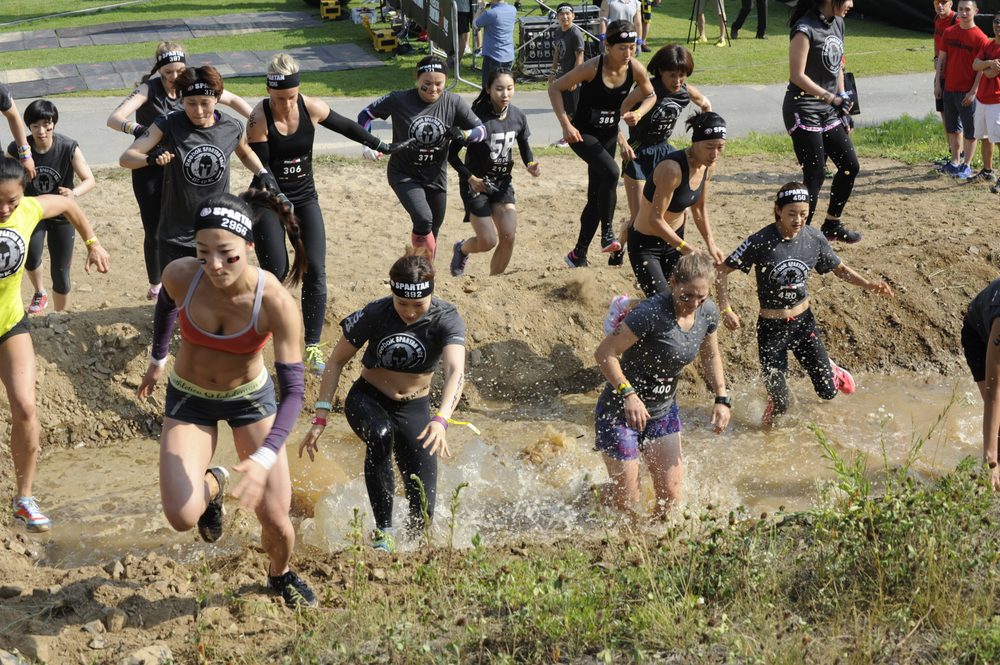 2048x1363 Win FREE Entry into the 2015 Singapore Spartan Race
