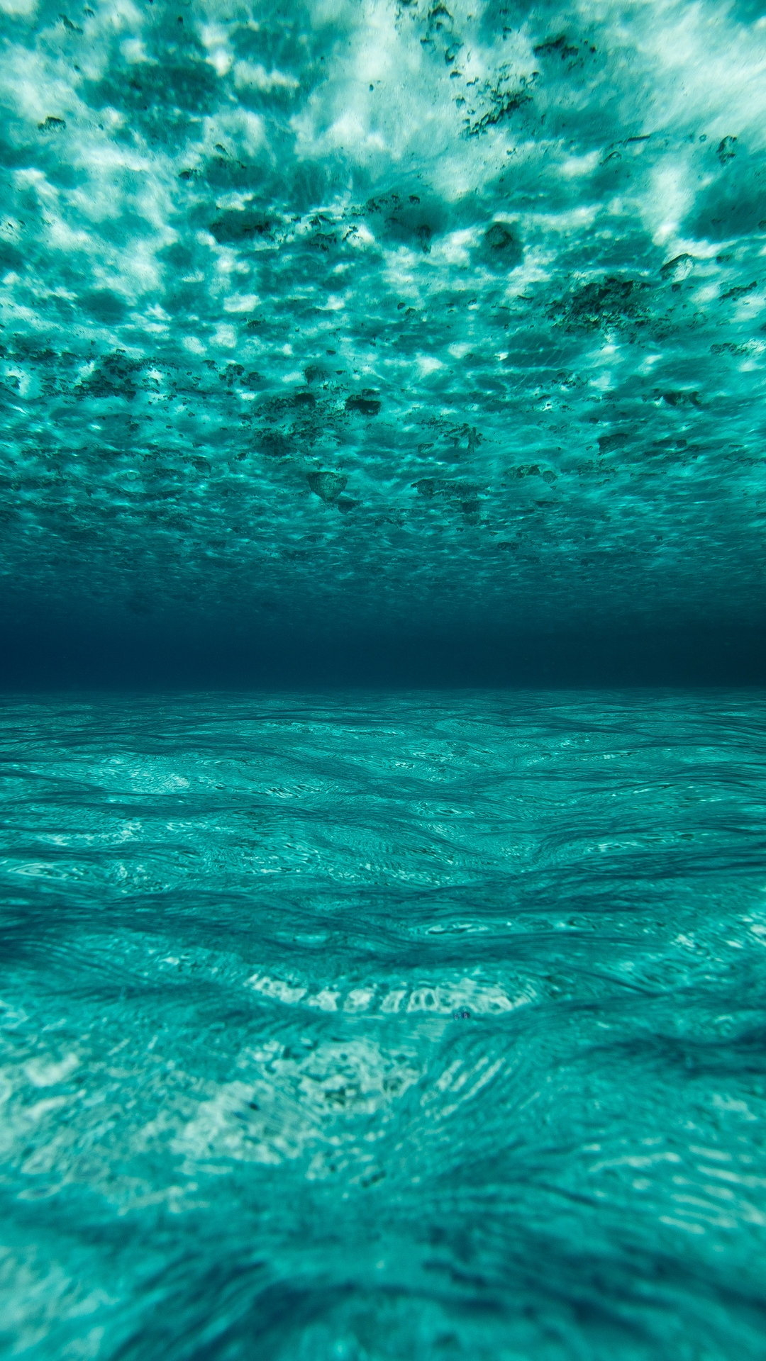 1080x1920 Ocean Water Underwater Wallpaper [