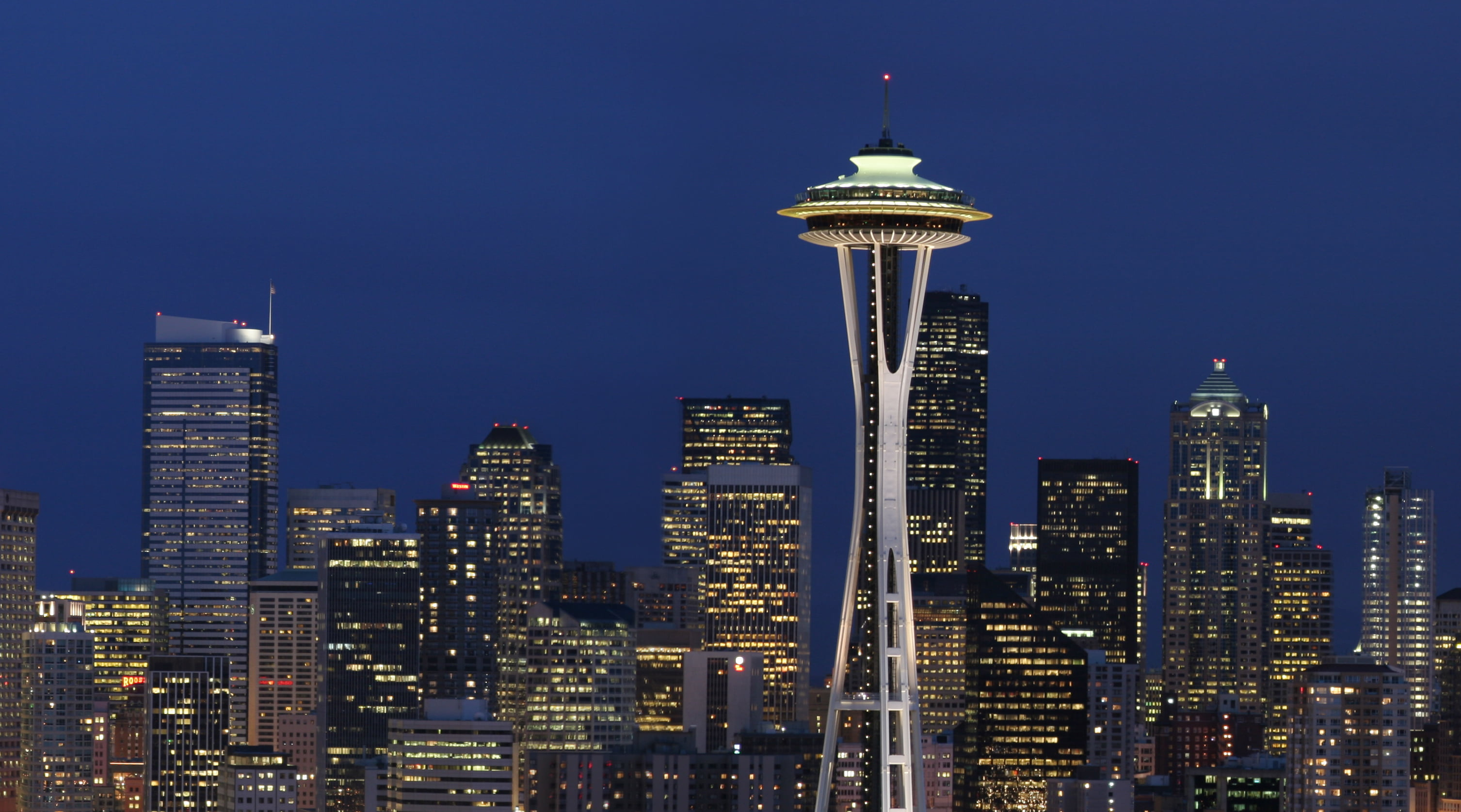 3013x1675 City buildings during night time, seattle HD wallpaper