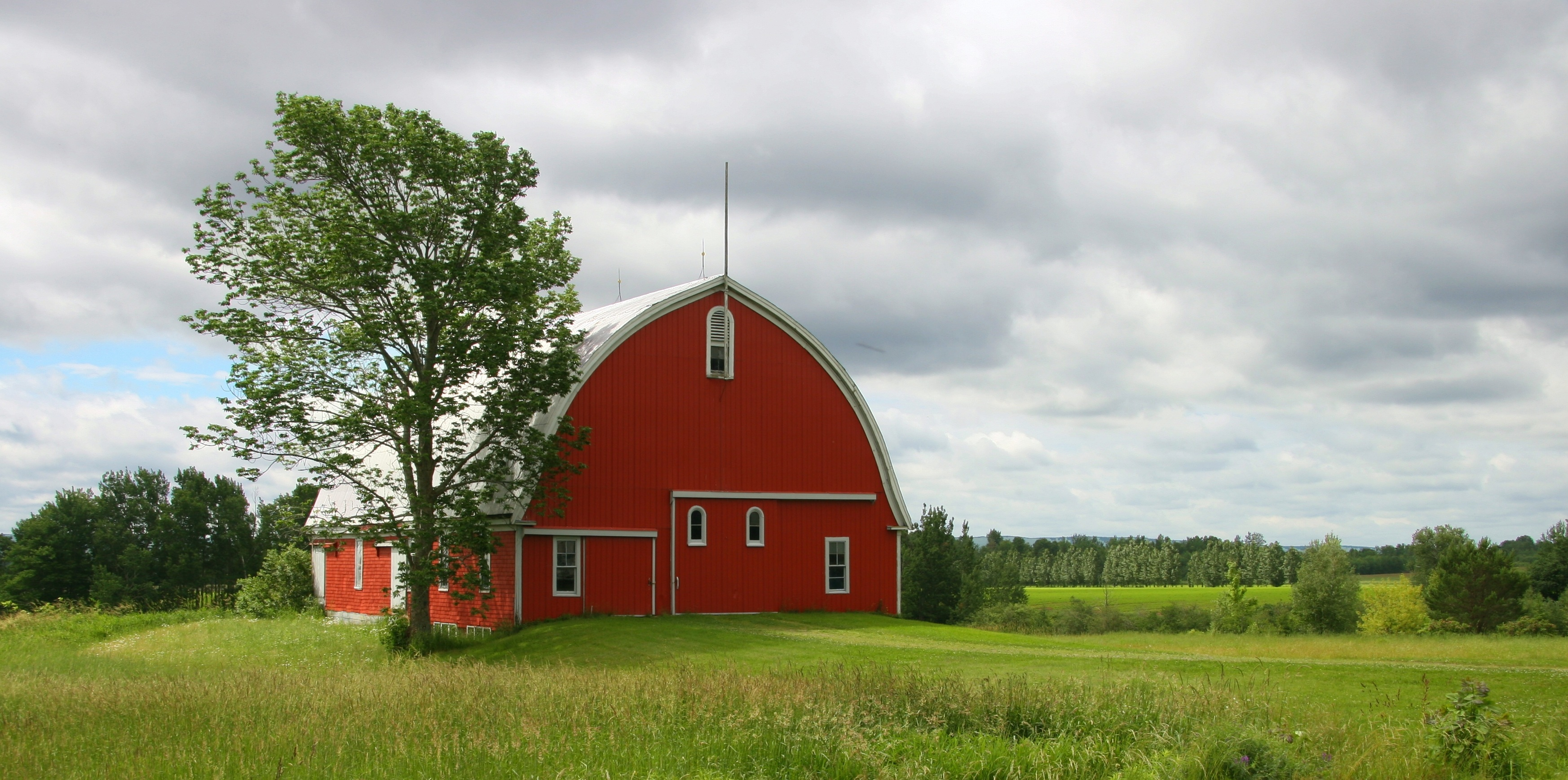 3491x1736 Red Barn Photos, Download Free Red Barn Stock Photos \u0026 HD Images