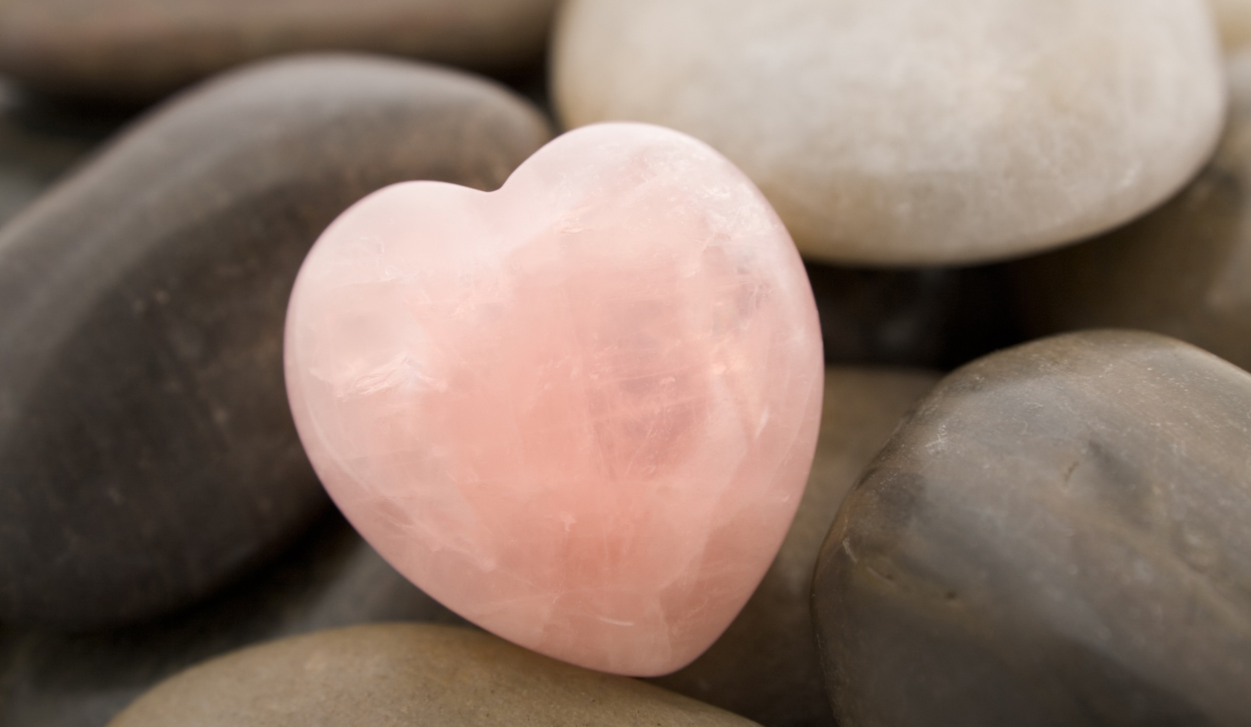 2560x1488 Pink Love Stone Wallpapers HD / Desktop and Mobile Backgrounds