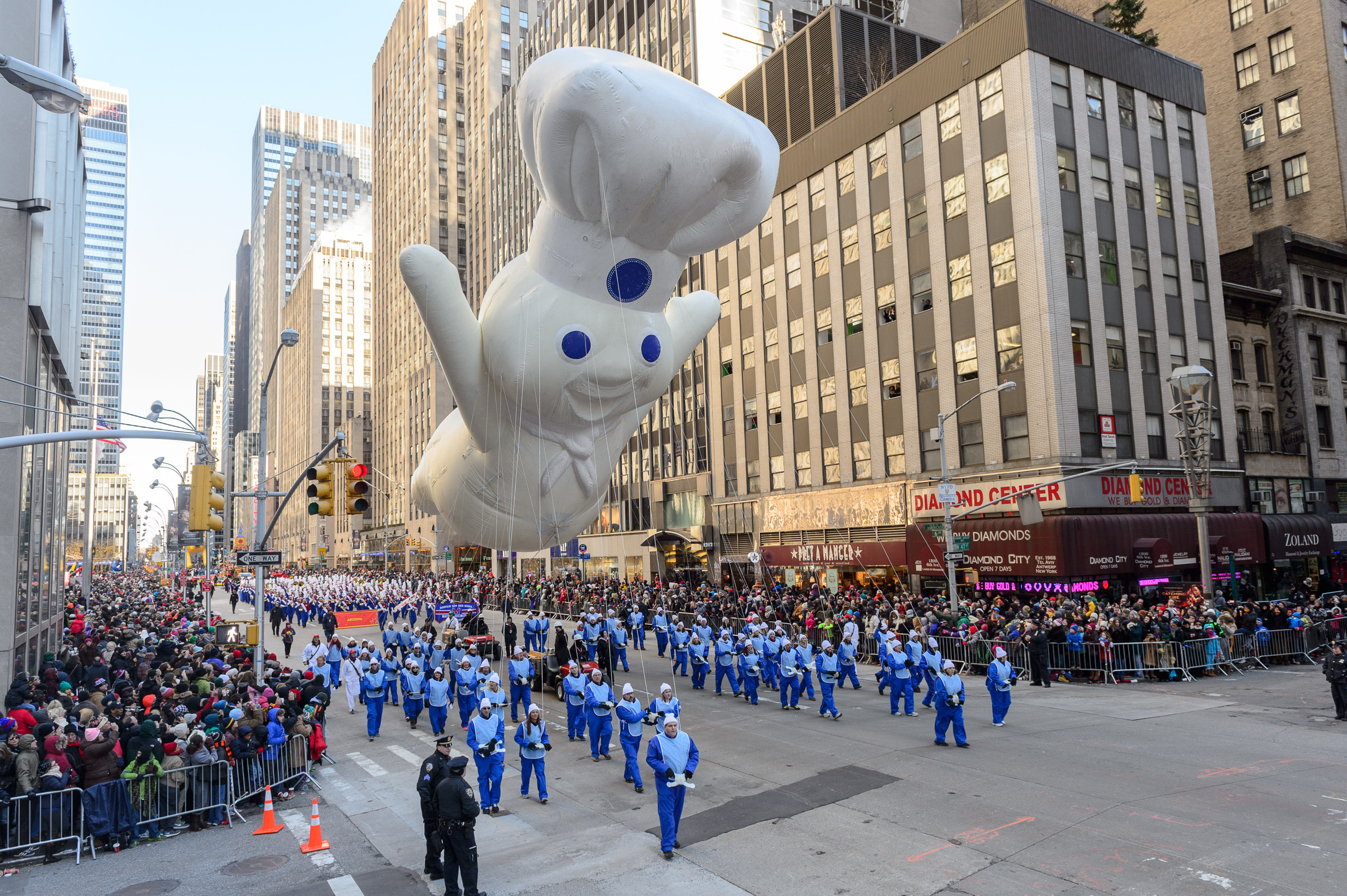 2464x1640 10 insider tips for this year's Macy's Thanksgiving Day Parade