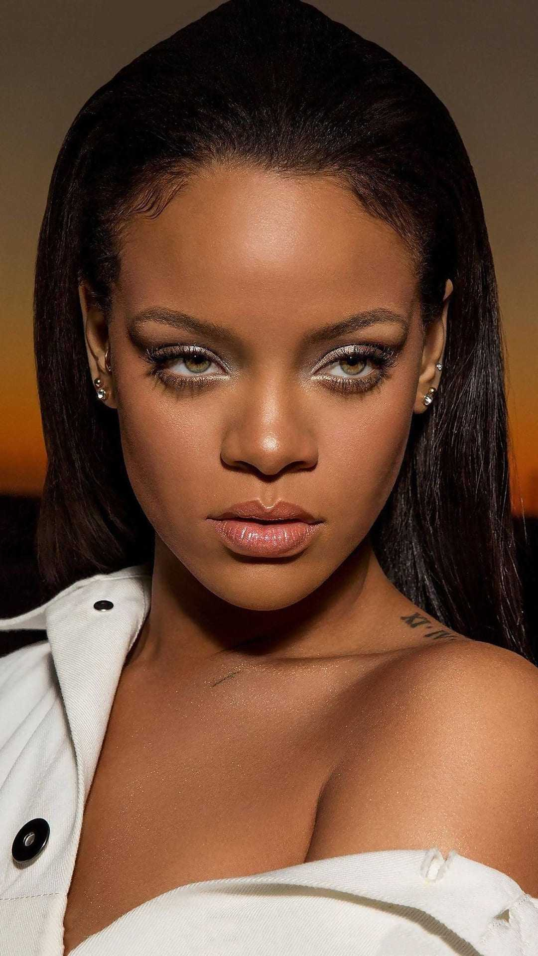 1080x1920 Rihanna Wallpaper
