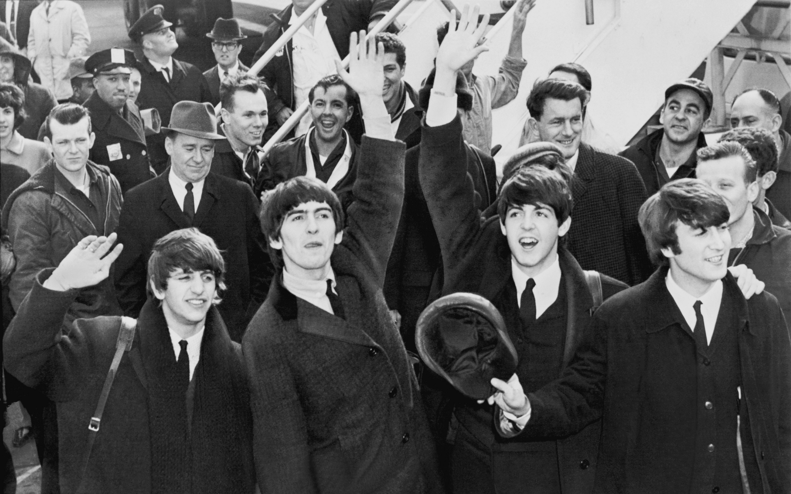 2560x1600 Wallpaper : people, team, musician, The Beatles, Person, Ringo Starr, audience, John Lennon, Paul McCartney, George Harrison, px, black and white, monochrome photography, social group 4kWallpaper 531765 HD Wallpapers