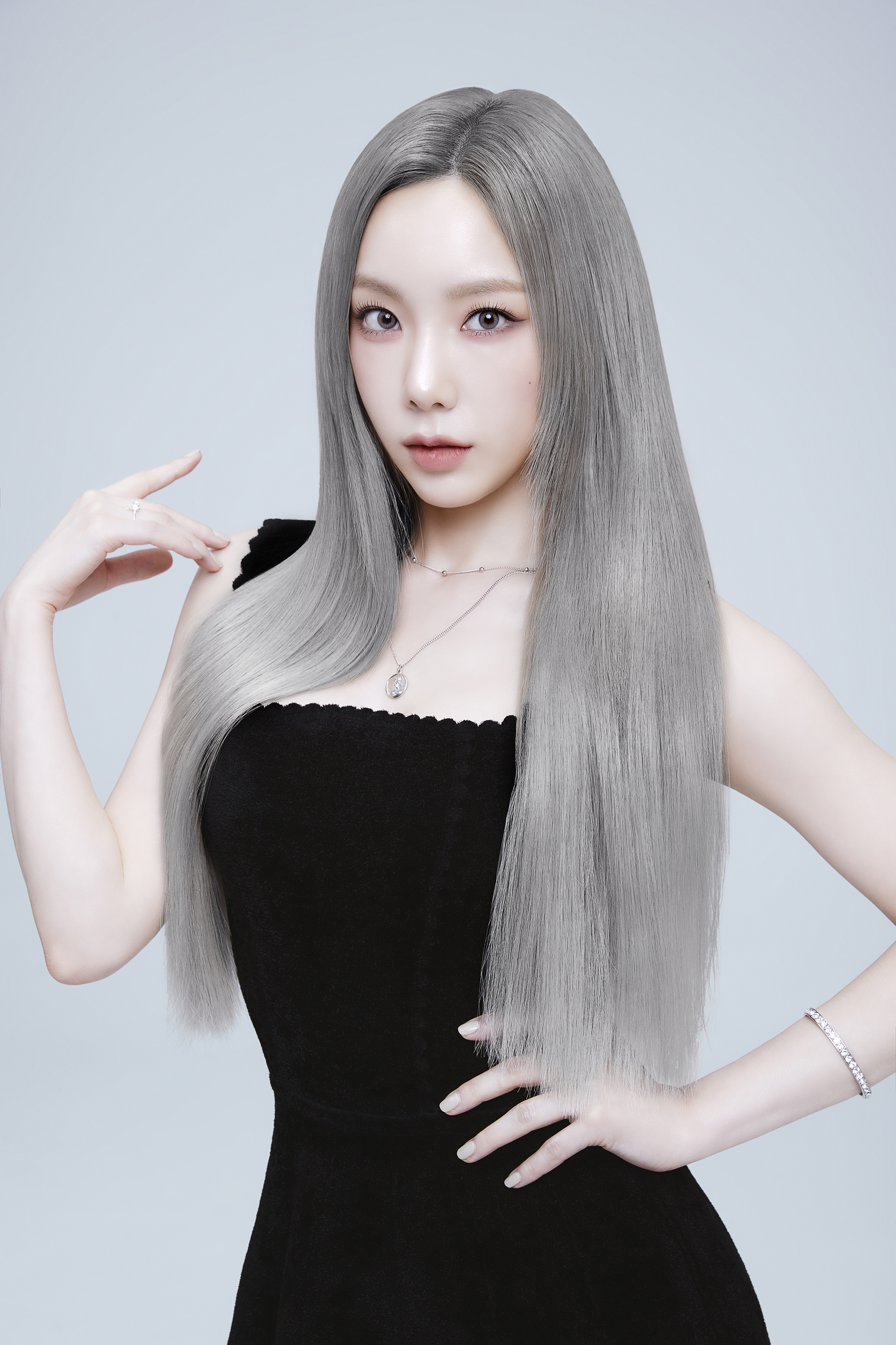 1784x2675 K Pop Kim Taeyeon SNSD Taeyeon Korean Women Model Singer Gray Hair Dyed Hair Contact Lenses Asian Wallpaper Resolution: ID:1287735