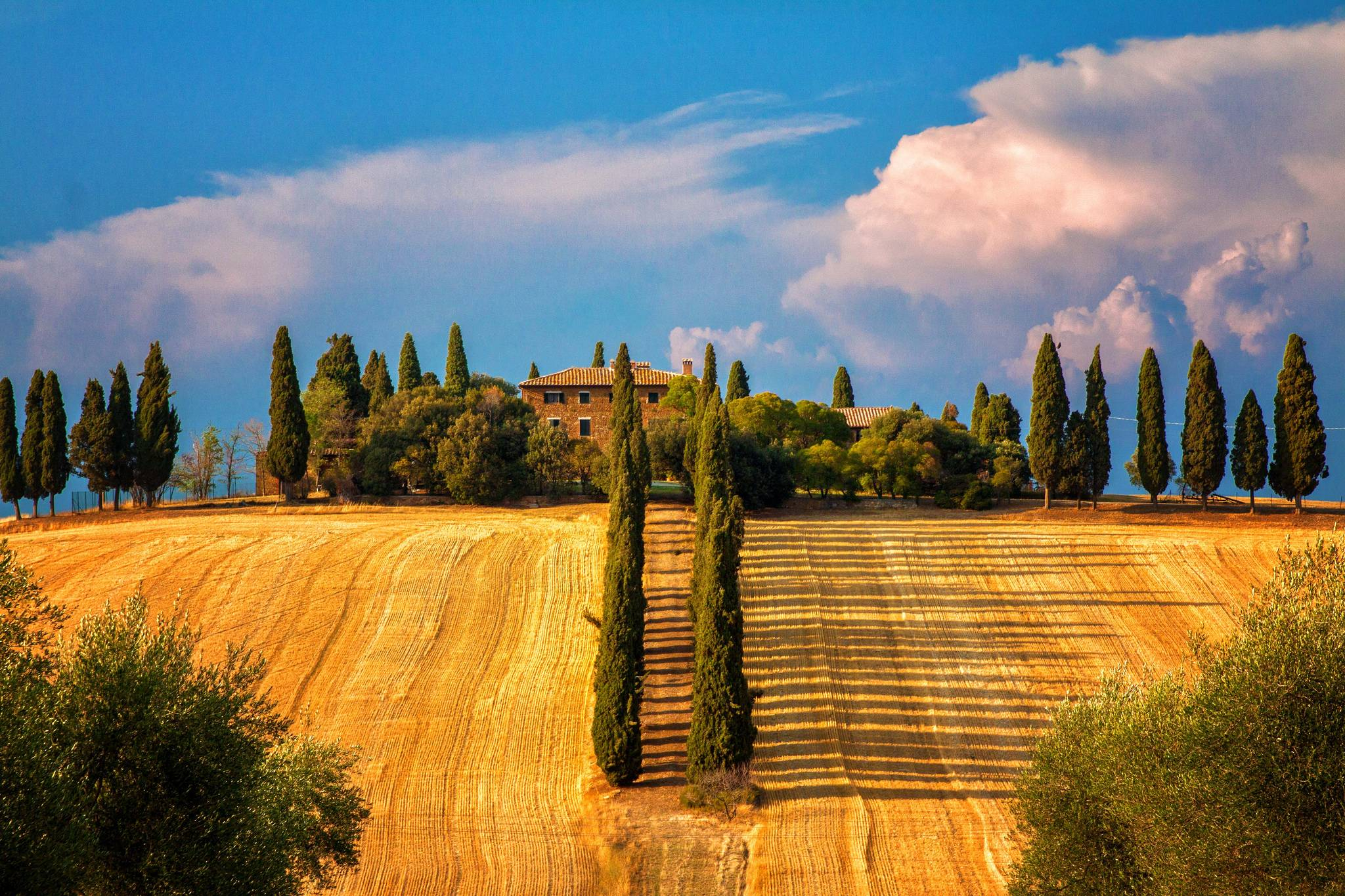 2048x1365 Tuscan Countryside Wallpapers
