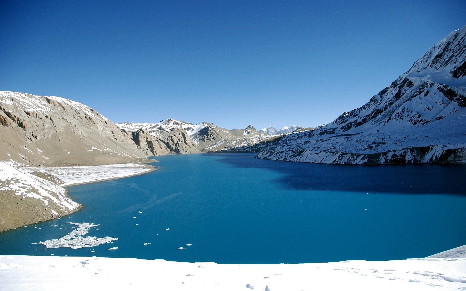 1920x1200 tilicho-lake-nepal-nature-hd-wallpaper--6963 Snow Leopard Trek