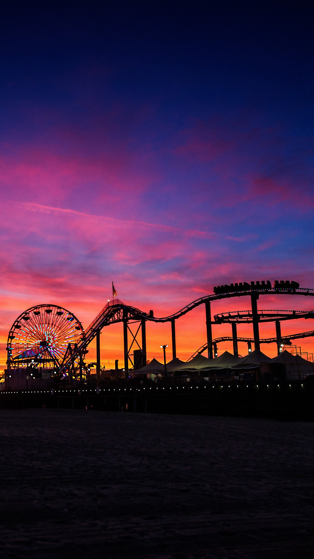 1080x1920 Place of fun, Santa Monica Pier at sunset, City Of Los Angeles, California, USA | Windows 10 Spotlight Images