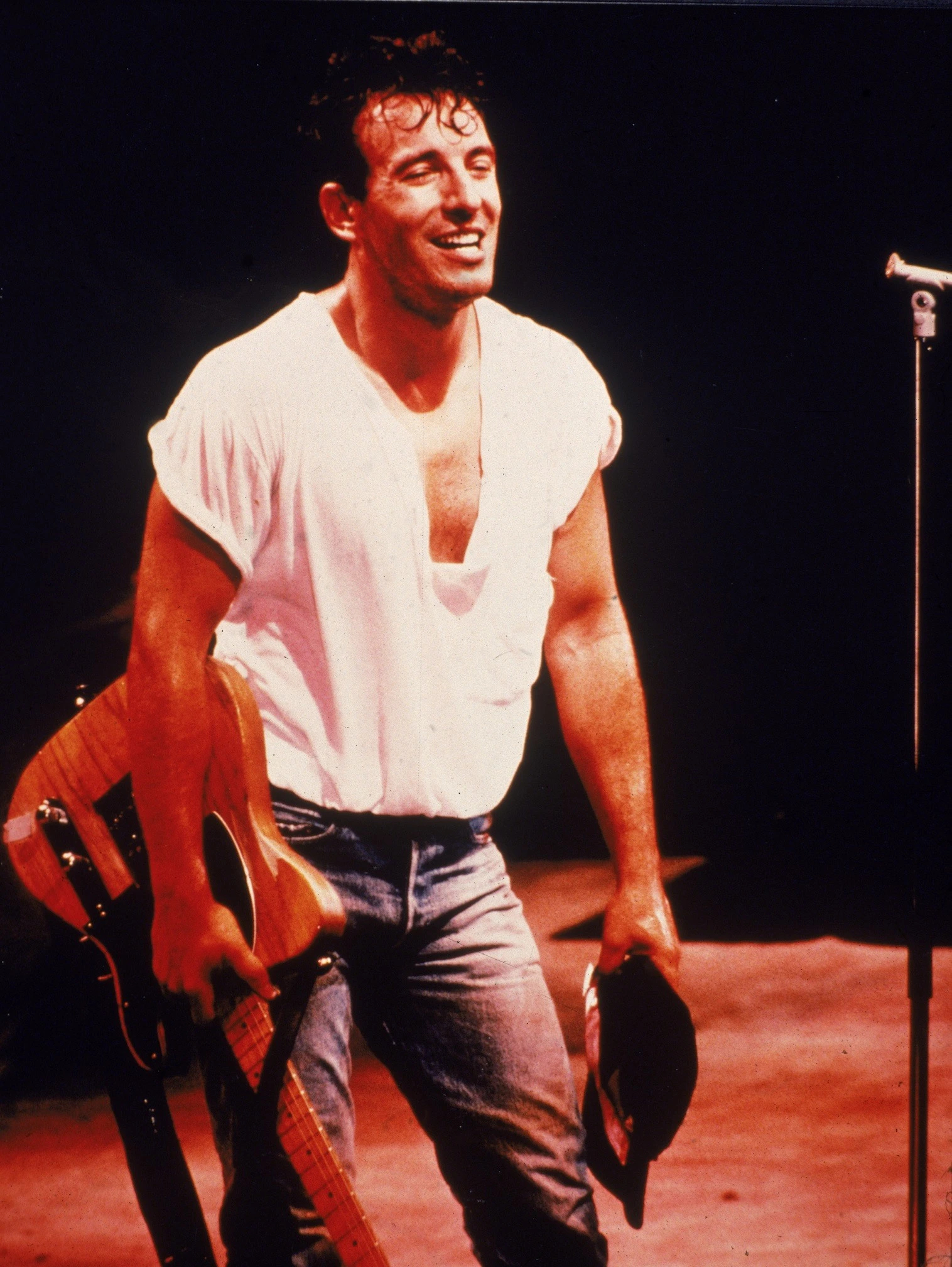1516x2016 Bruce Springsteen: 30 Photos From His Life and Music Career