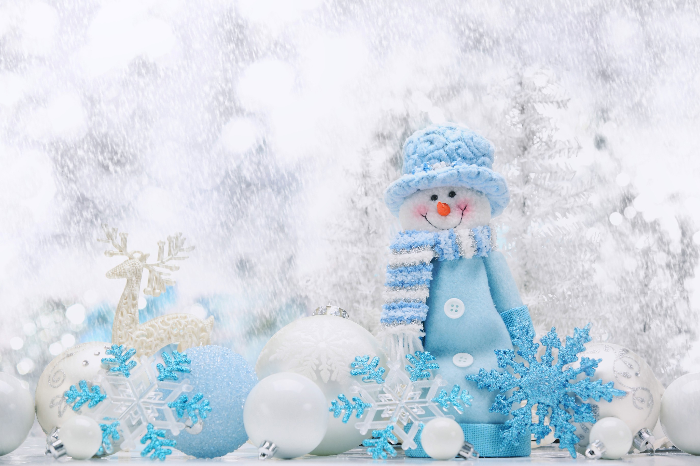 2750x1833 Wallpaper : snow, winter, blue, ice, snowman, Christmas, Freezing, weather, season mxdp1 83608 HD Wallpapers