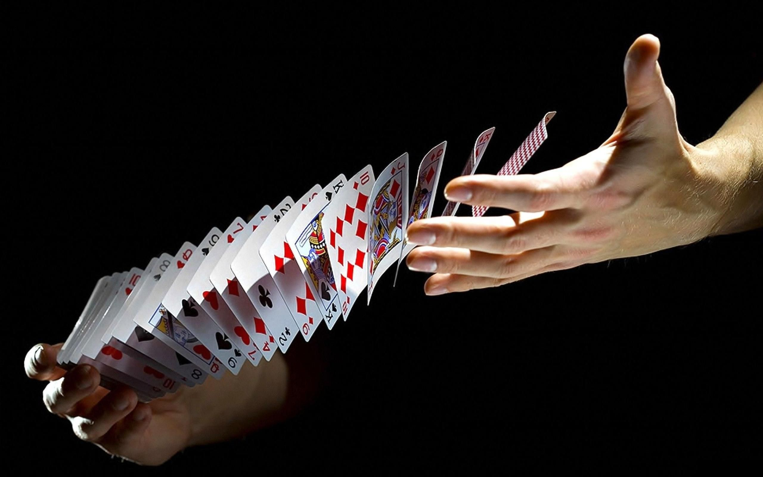 2560x1600 Wallpapers Palying Cards Poker Playing Design | Card tricks, Poker, Playing card deck