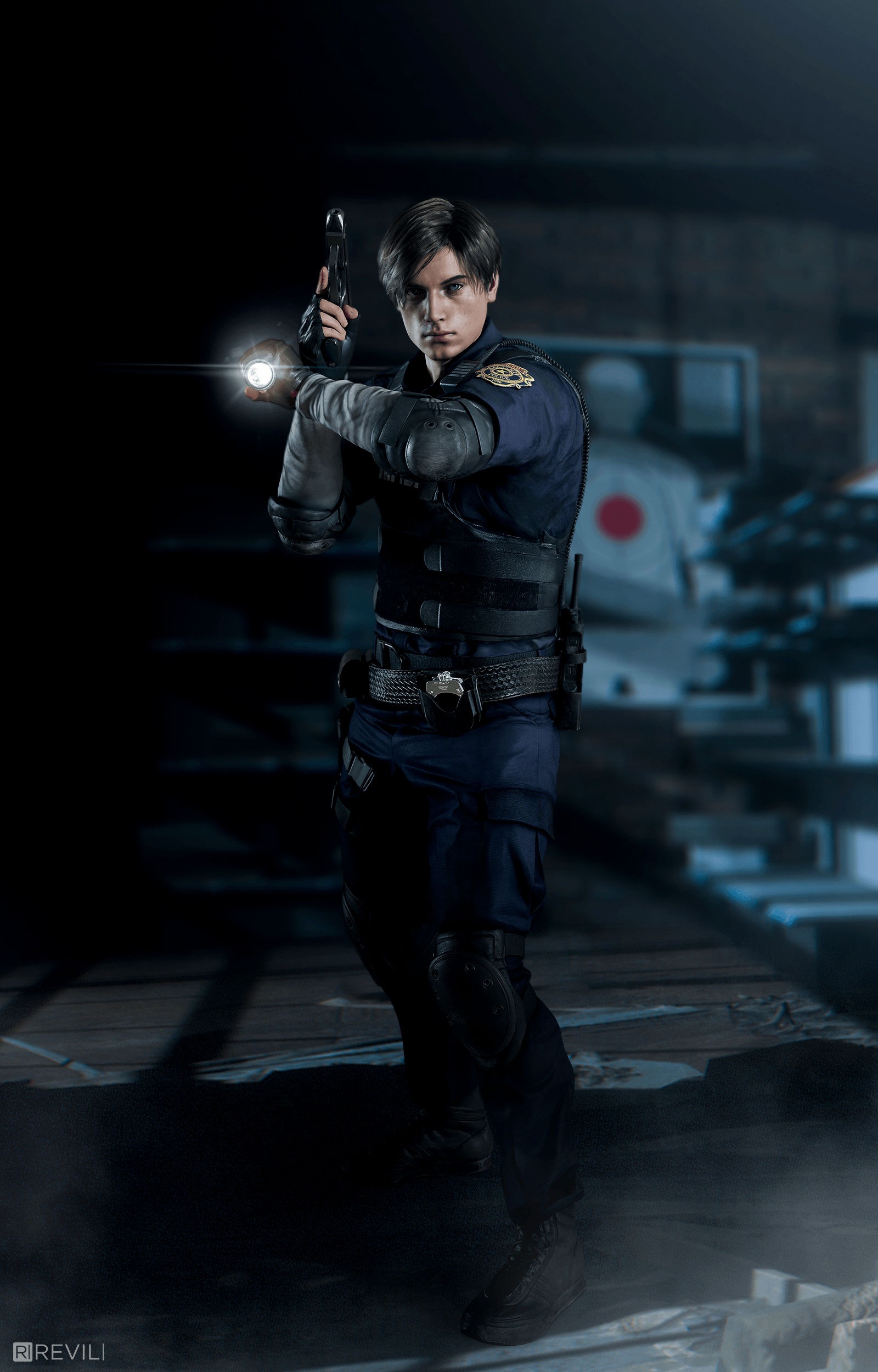 1600x2500 Leon Kennedy Resident Evil 2 Wallpapers