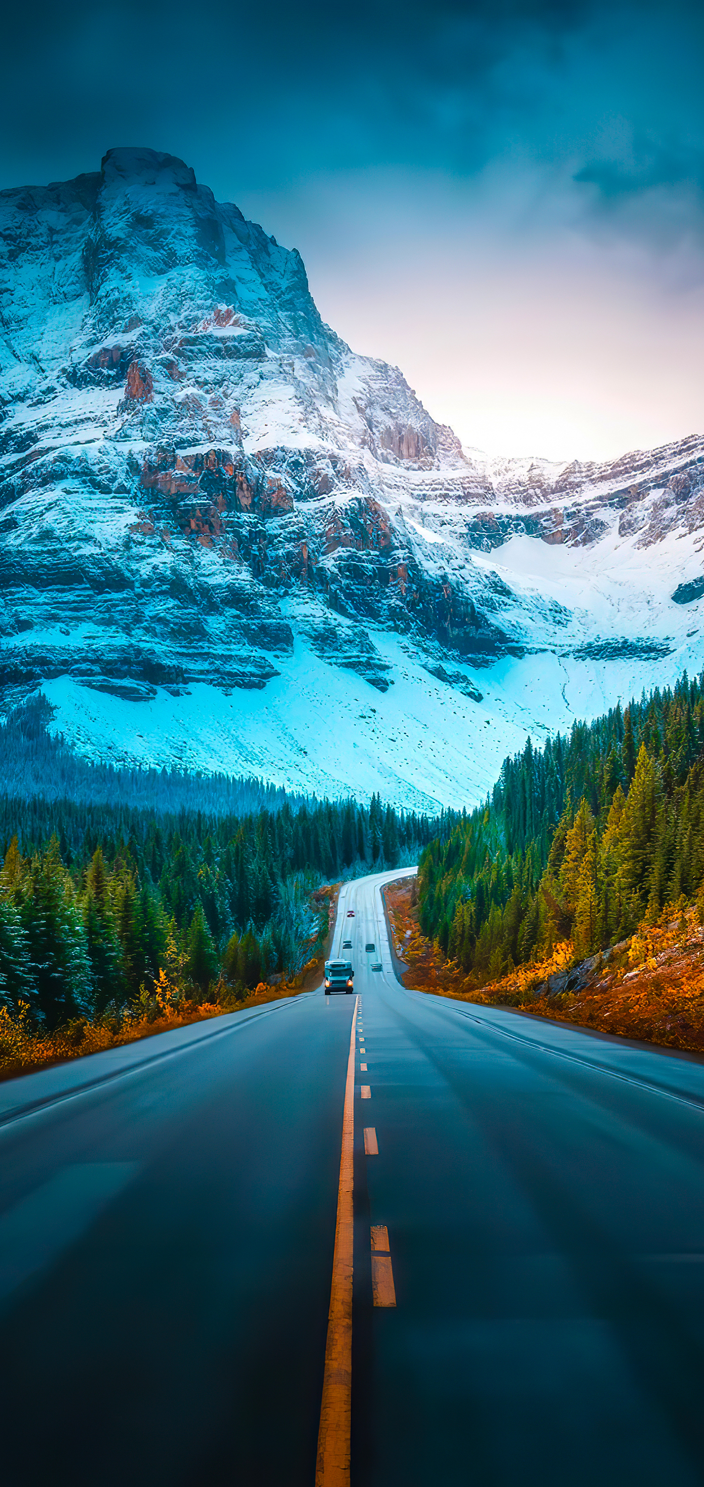 1421x3000 Wallpapers of the week: along the roads