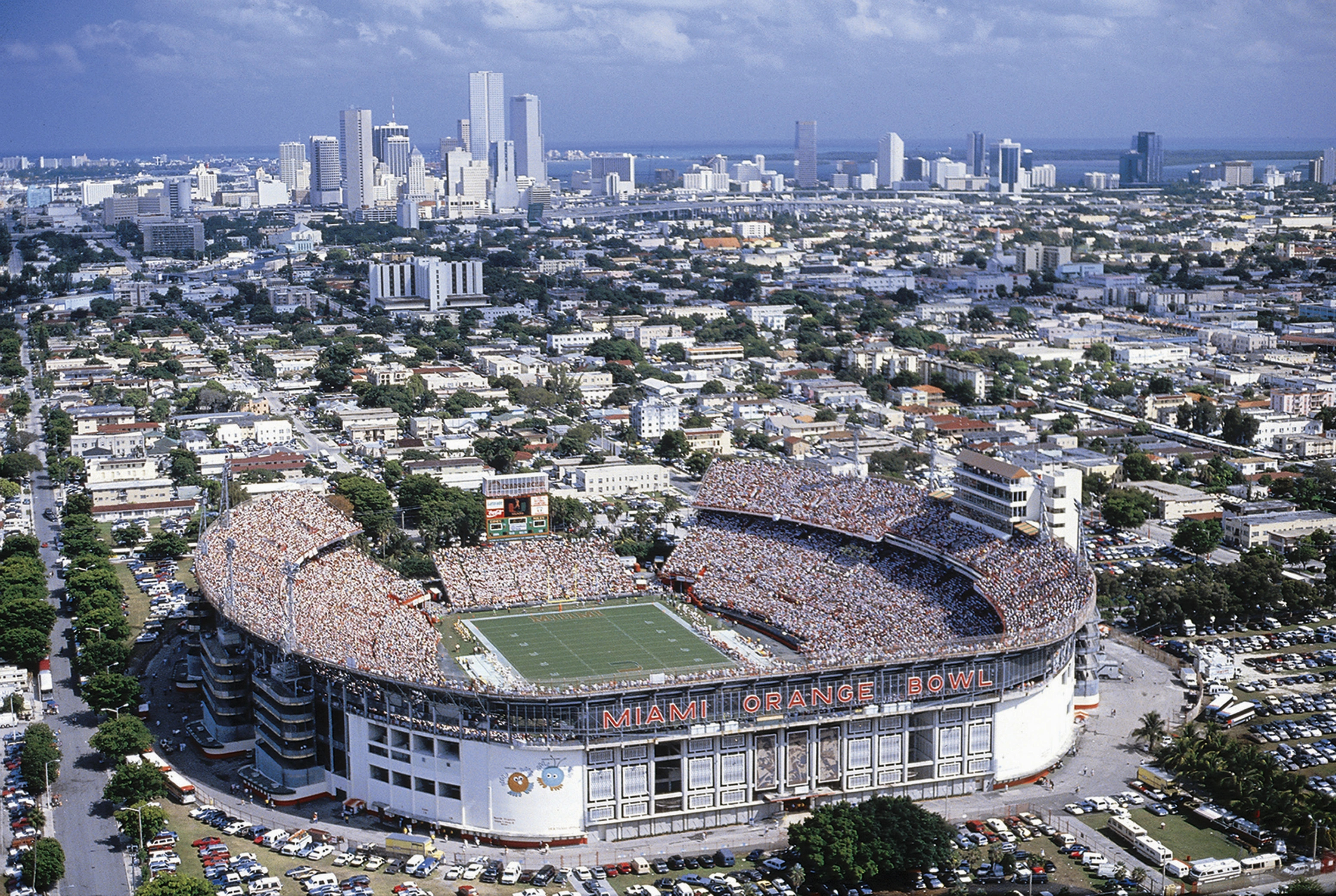 3102x2081 Super Bowl Stadiums: From I to 50 | Time