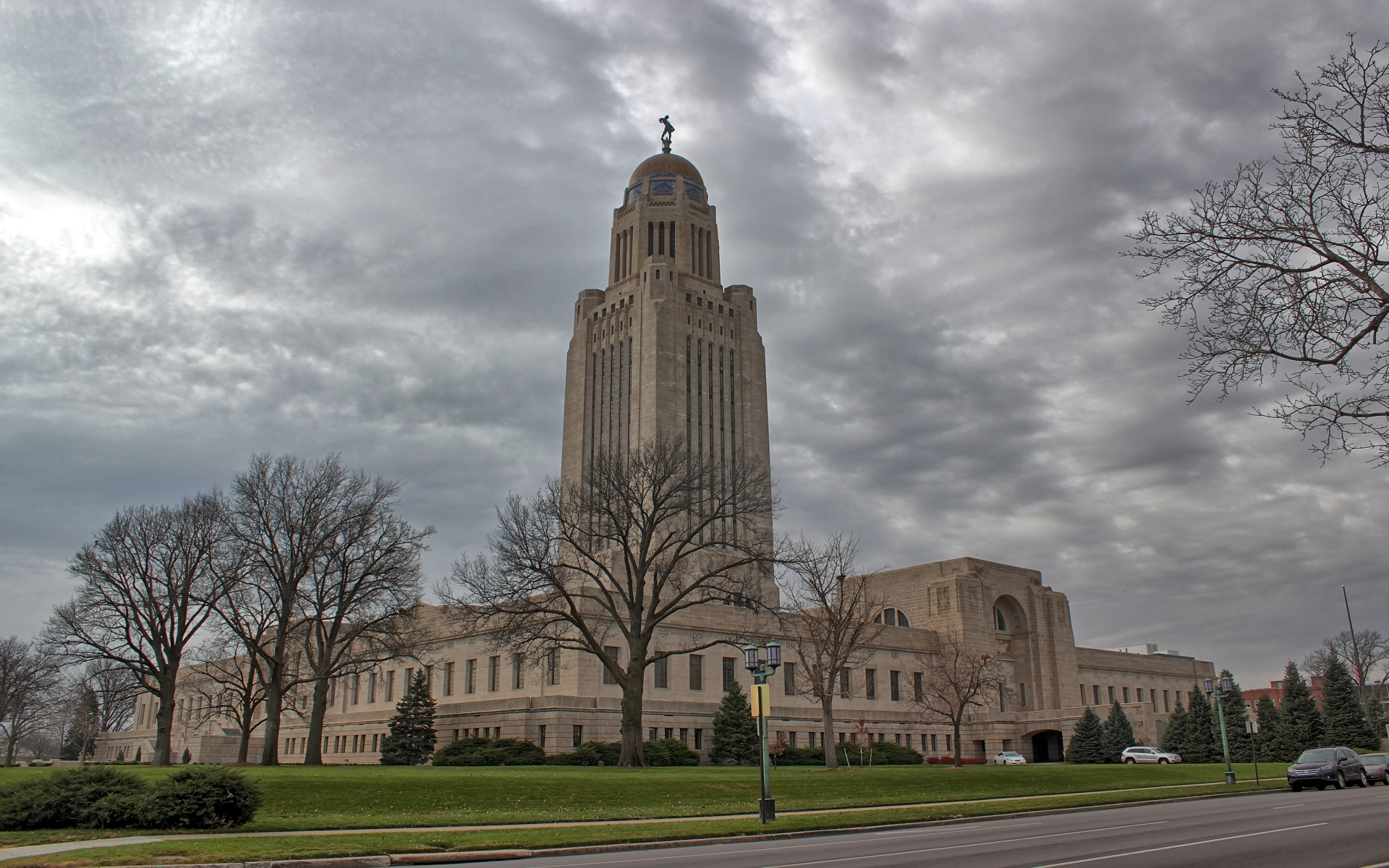 1920x1200 Nebraska State Capitol HD Wallpaper