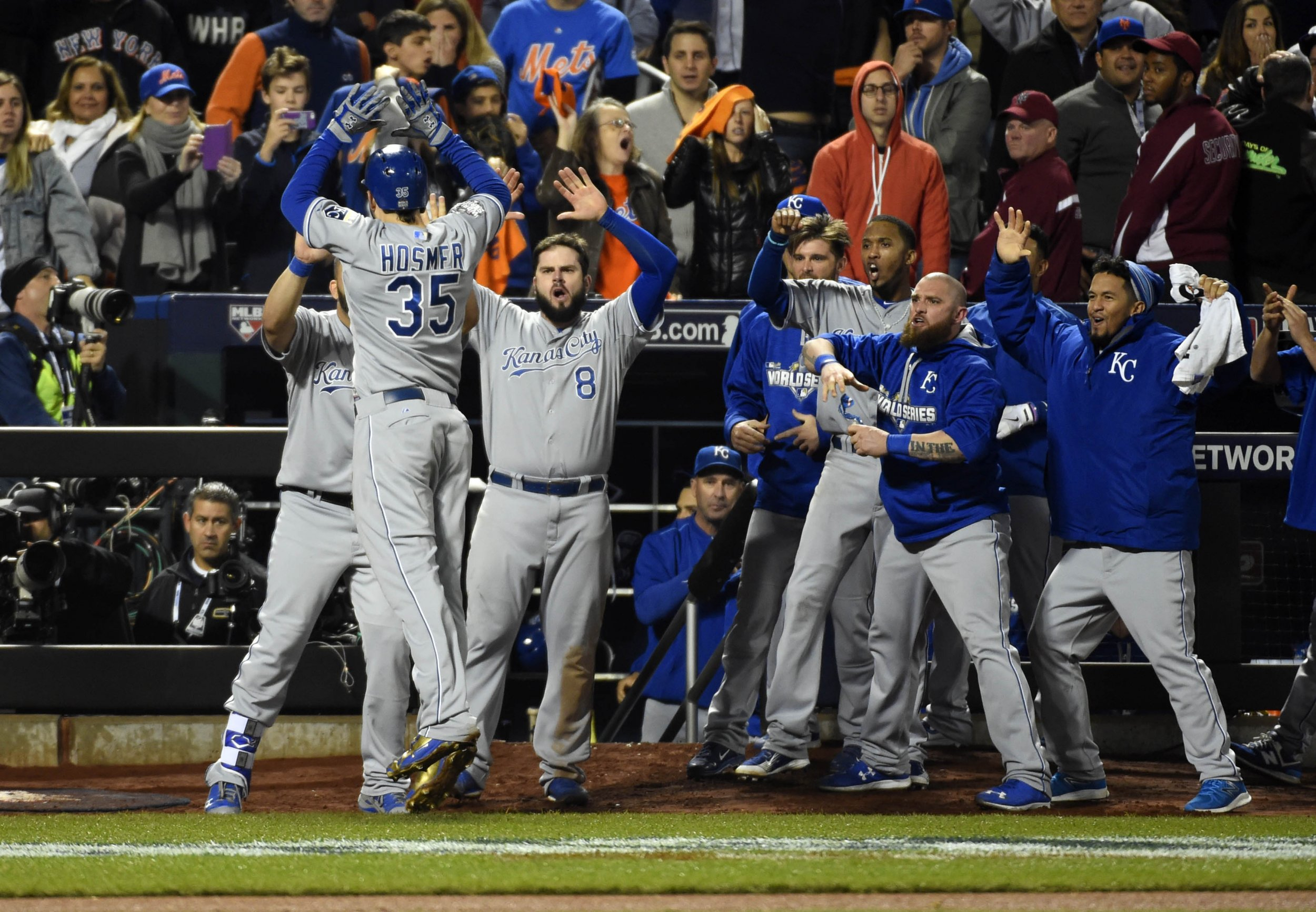 2500x1732 Kings of the World Series: Royals Oust Mets