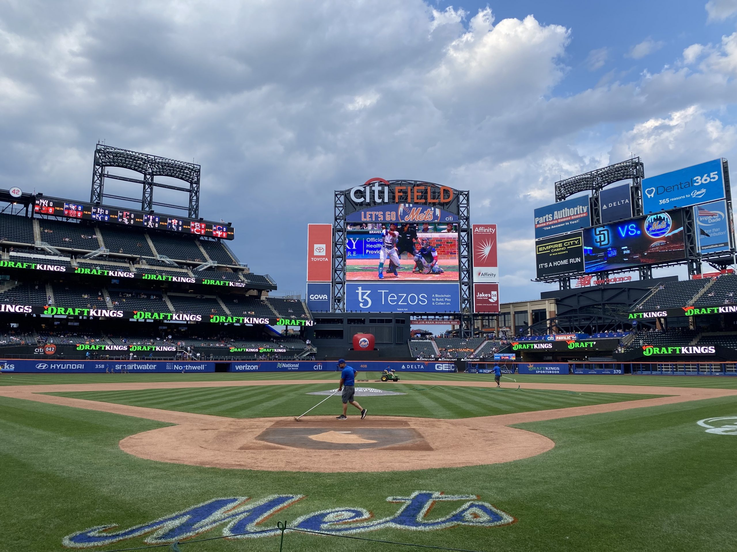 2560x1920 New York Mets Enhance Game-Day Experience at Citi Field With Significant Tech Upgrades