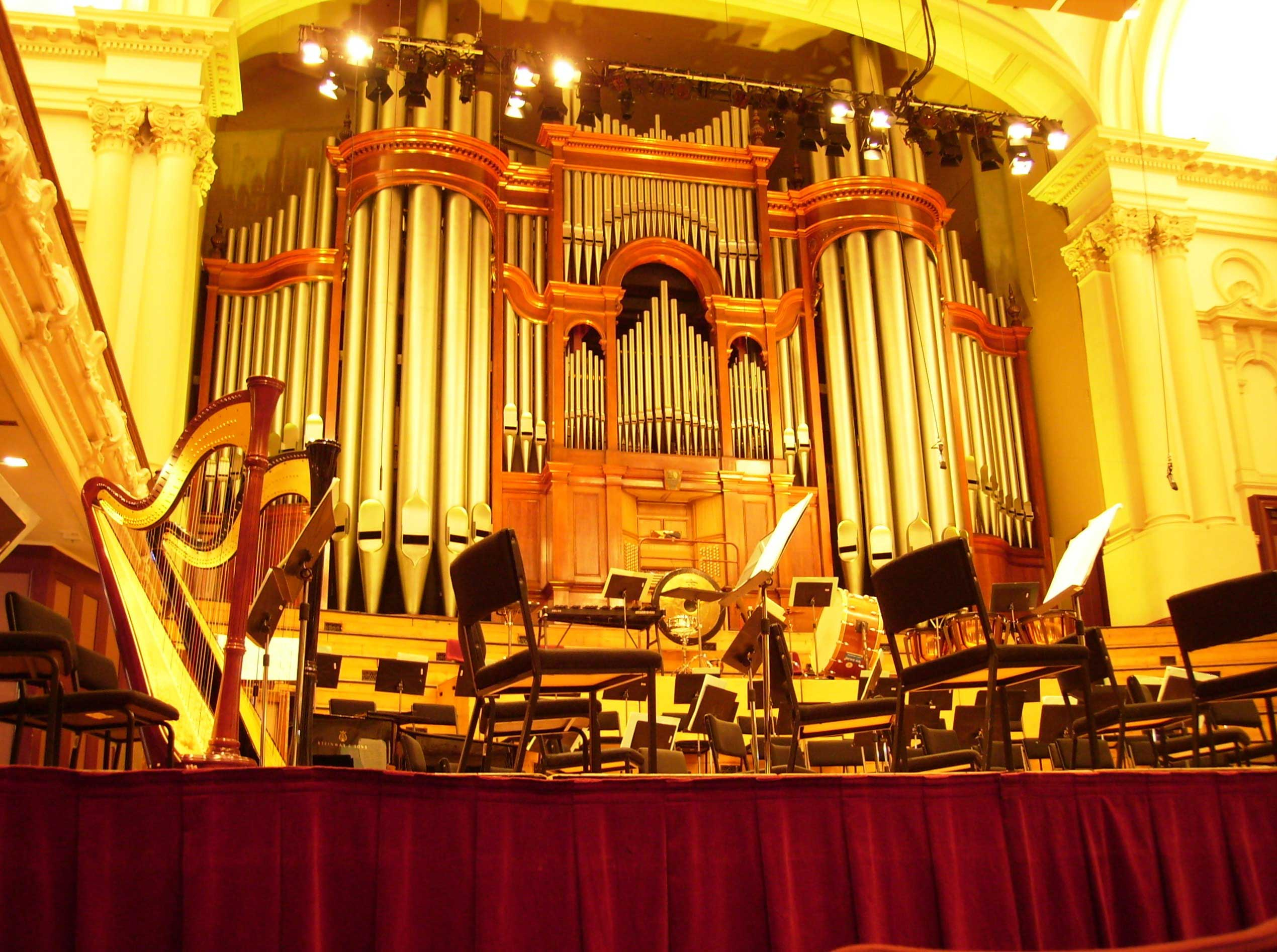 2540x1894 Auckland Town Hall Organ Wallpapers