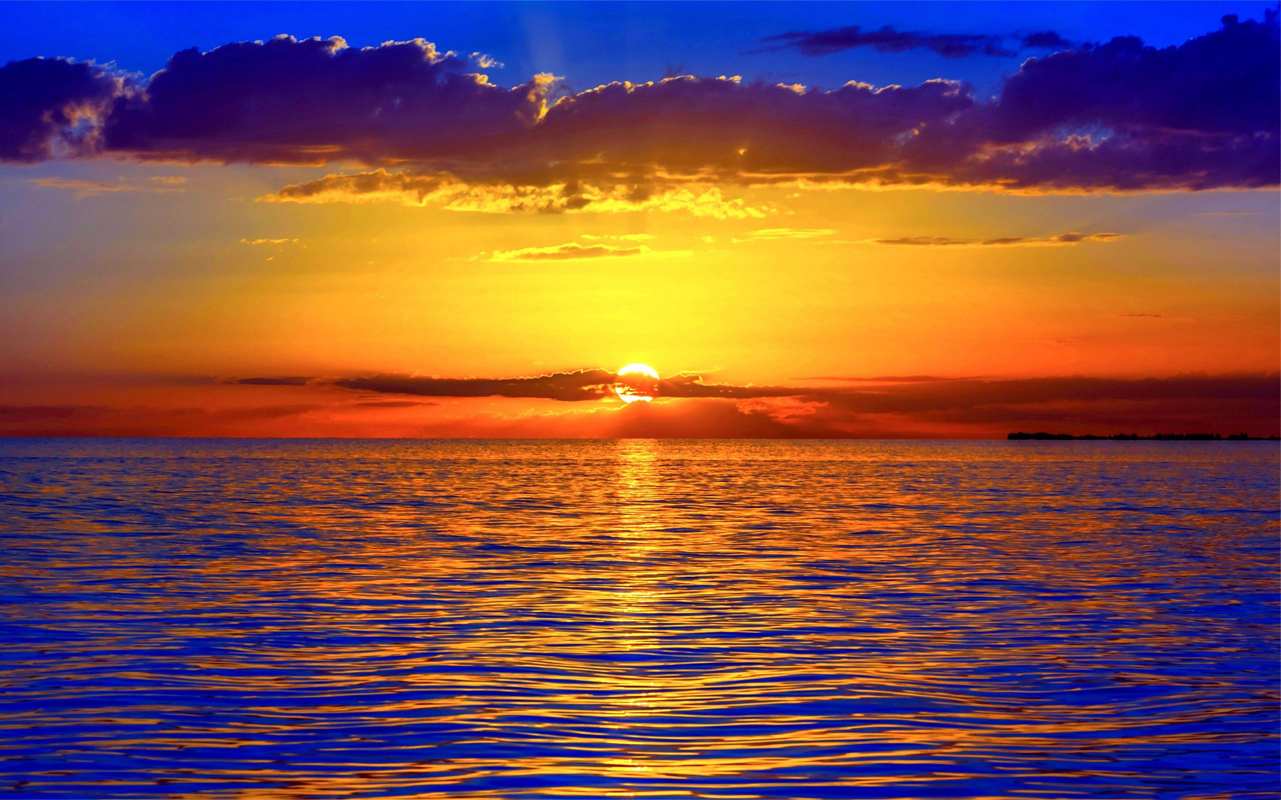 2560x1600 Beautiful sunset the sea is orange. Beautiful Water Scenes Wallpapers . Awsome Landscape Wallpapers. HD Wa&acirc;&#128;&brvbar; | Sunset pictures, Sunrise wallpaper, Beautiful sunset