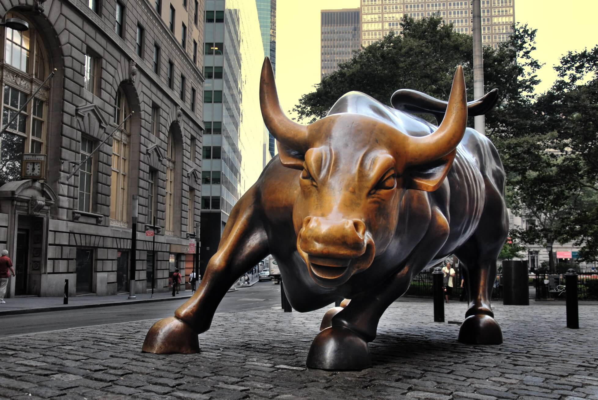 1956x1309 Wall Street Bull Wallpapers