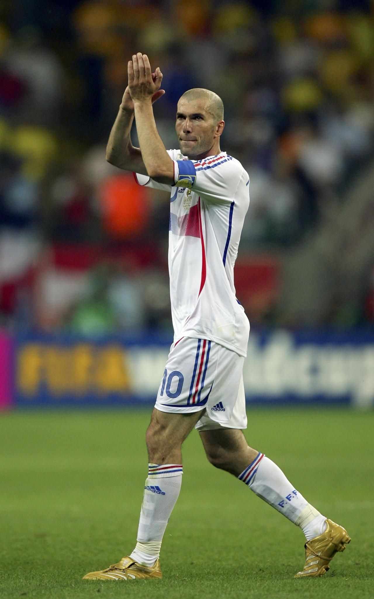 1280x2051 Zinedine Zidane | Zinedine zidane, Best football players, Sports tshirt designs