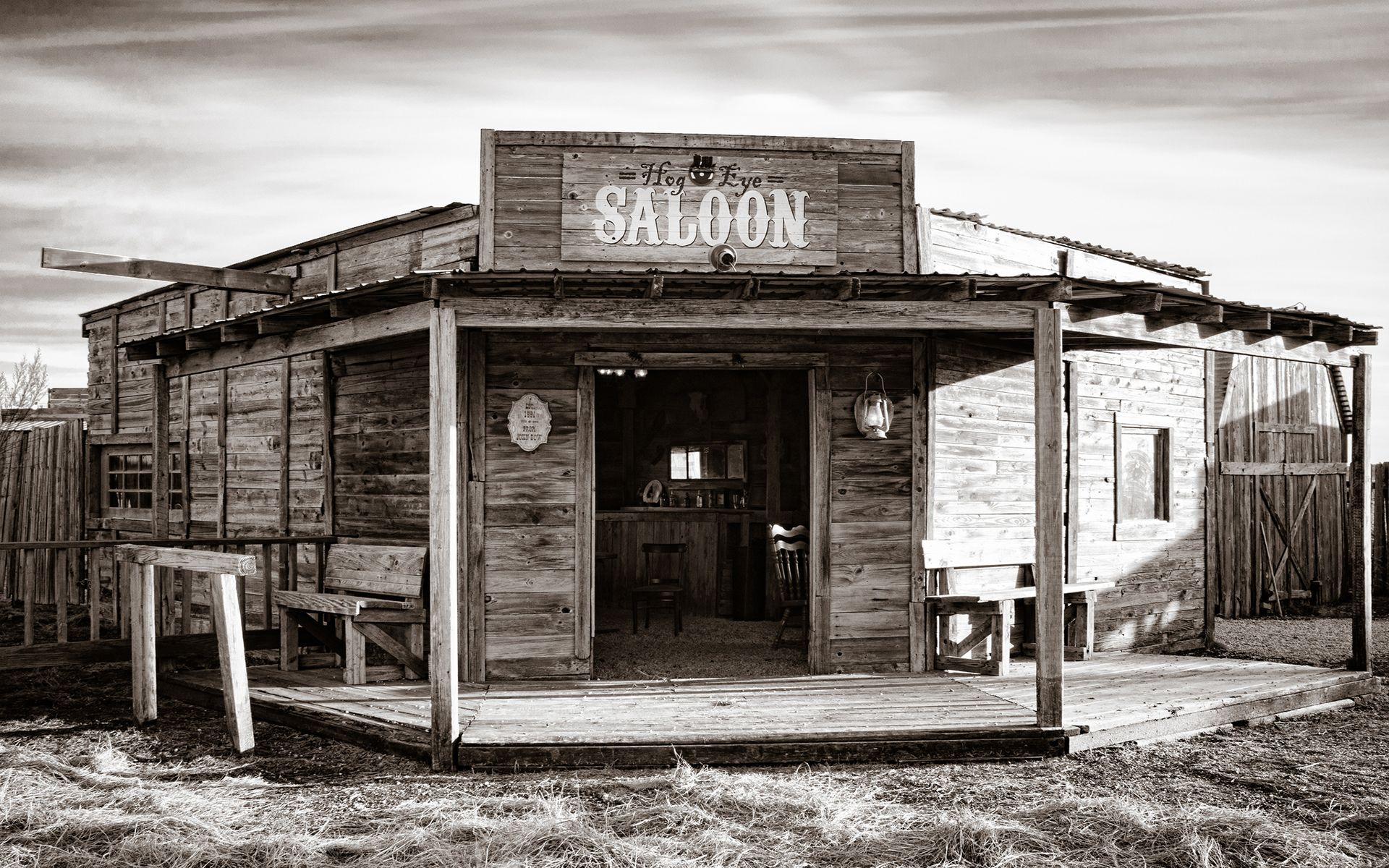 1920x1200 A typical Bar of the wild west, known as a saloon. They traditionally had large porches on a dirt floor. Made from woo&acirc;&#128;&brvbar; | Western saloon, Old west saloon, Wild west