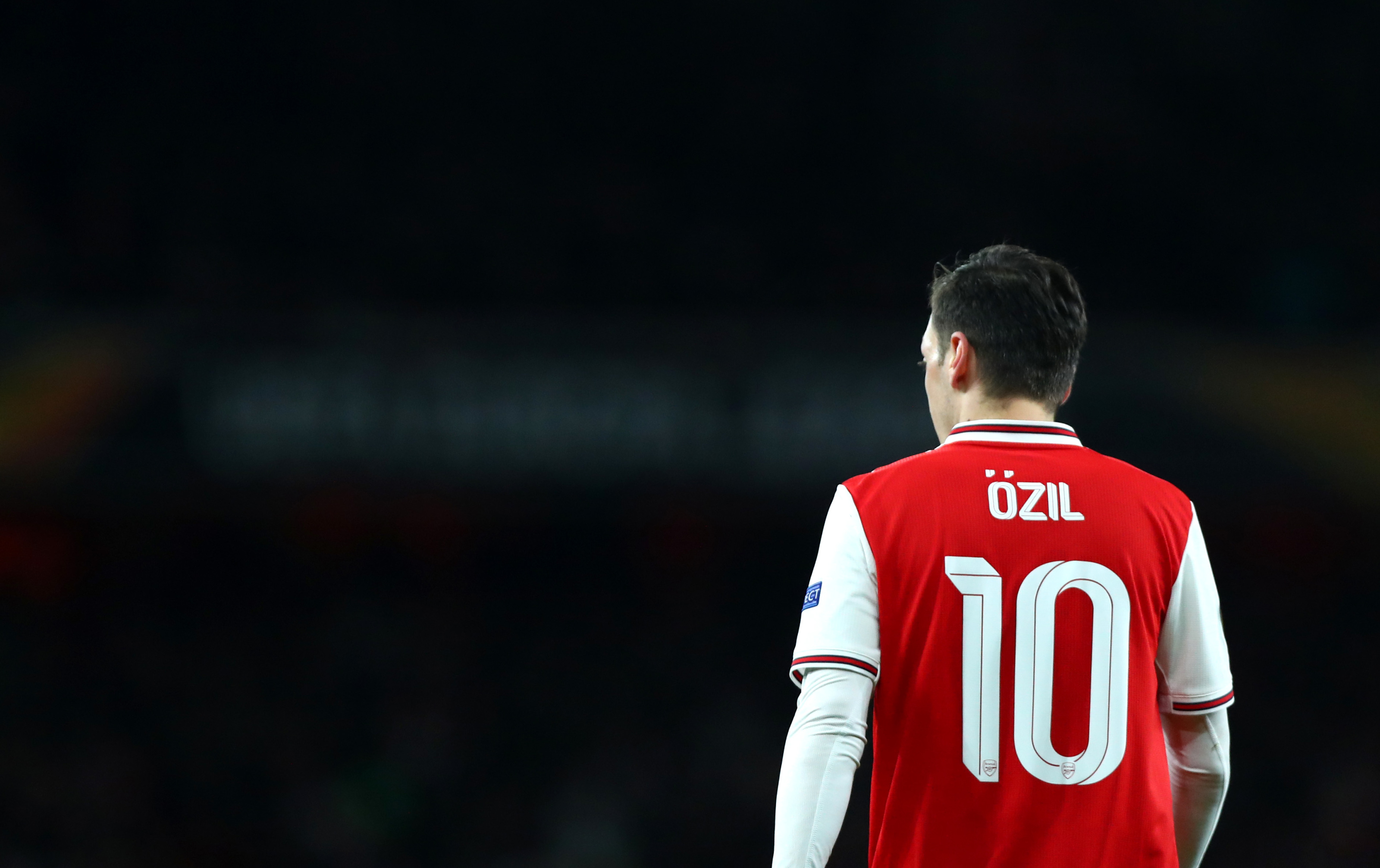 3200x2013 Arsenal: 3 reasons why Mesut Ozil staying could be disastrous