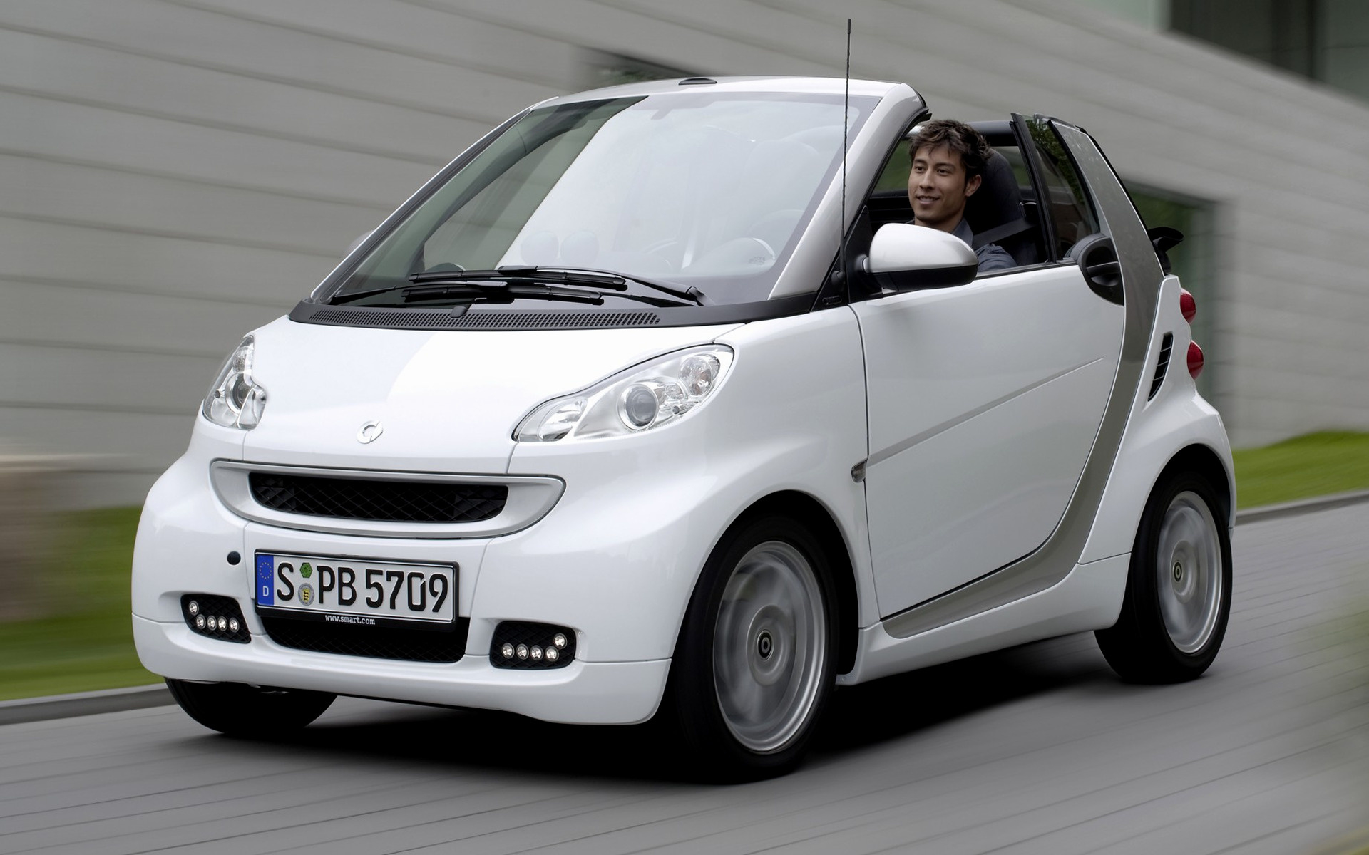 1920x1200 2010 Smart Fortwo Cabrio passion Wallpapers and HD Images | Car Pixel