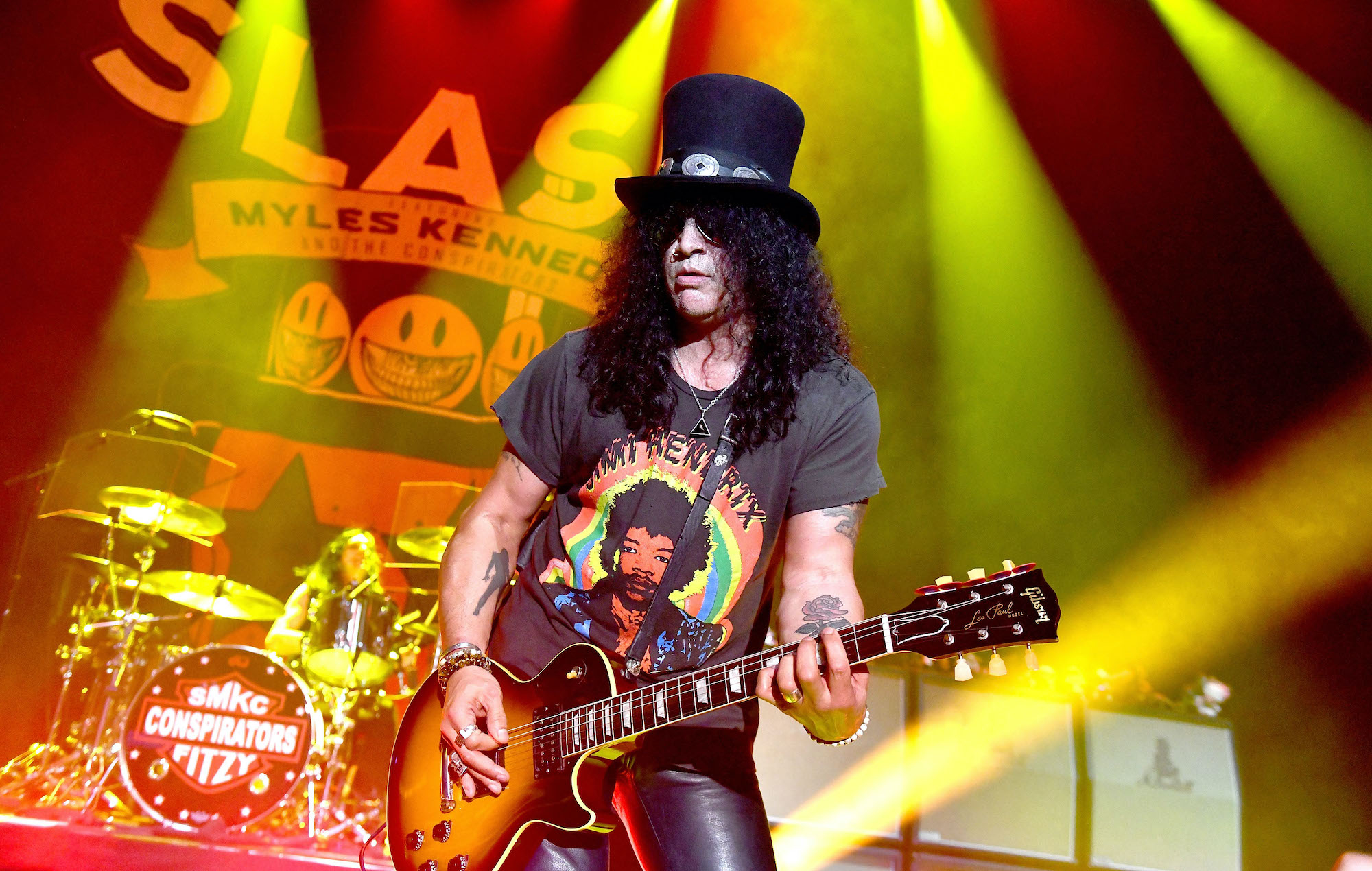 2000x1270 Slash gives update on new Guns N' Roses material