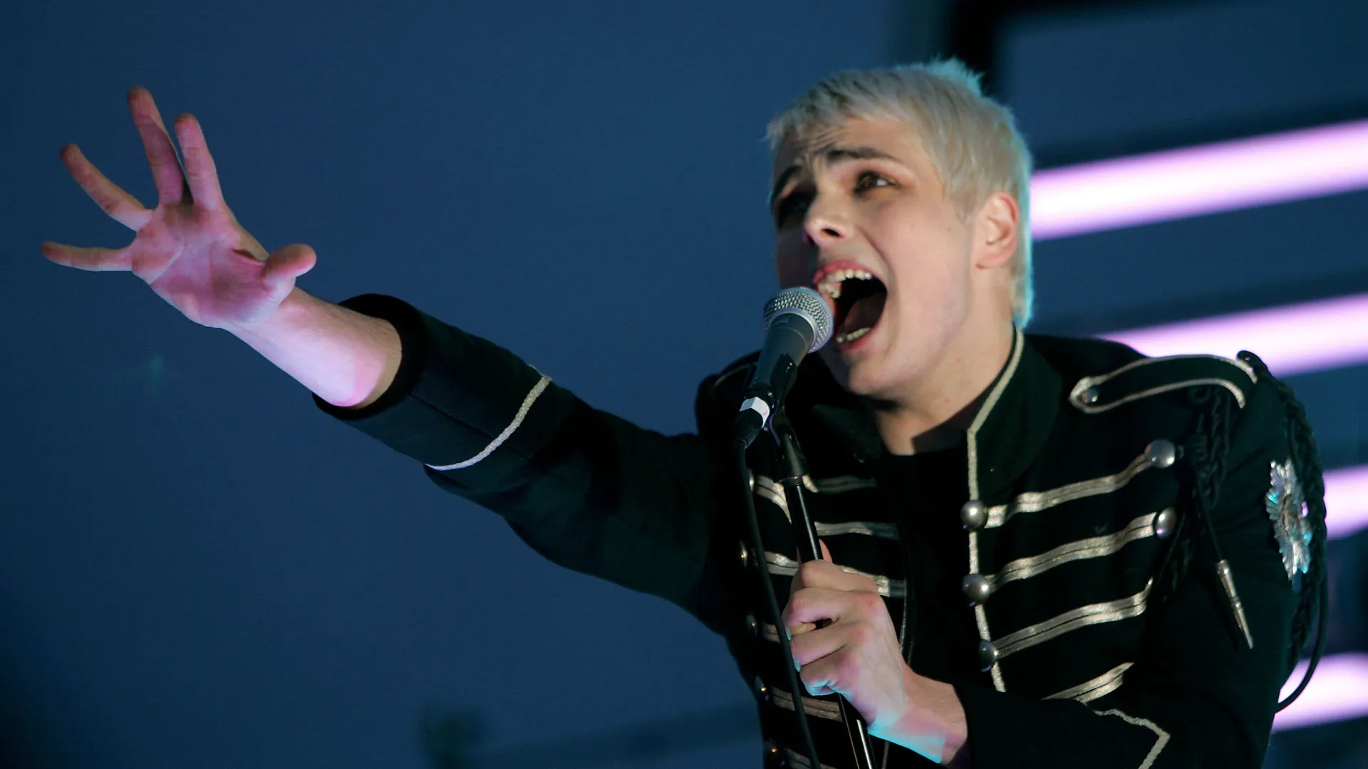 1920x1080 Run That Back: My Chemical Romance's 'Black Parade' is 15